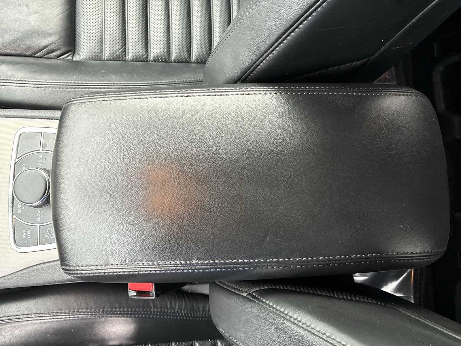 Thumbnail: 2018 Jeep Grand Cherokee - 22