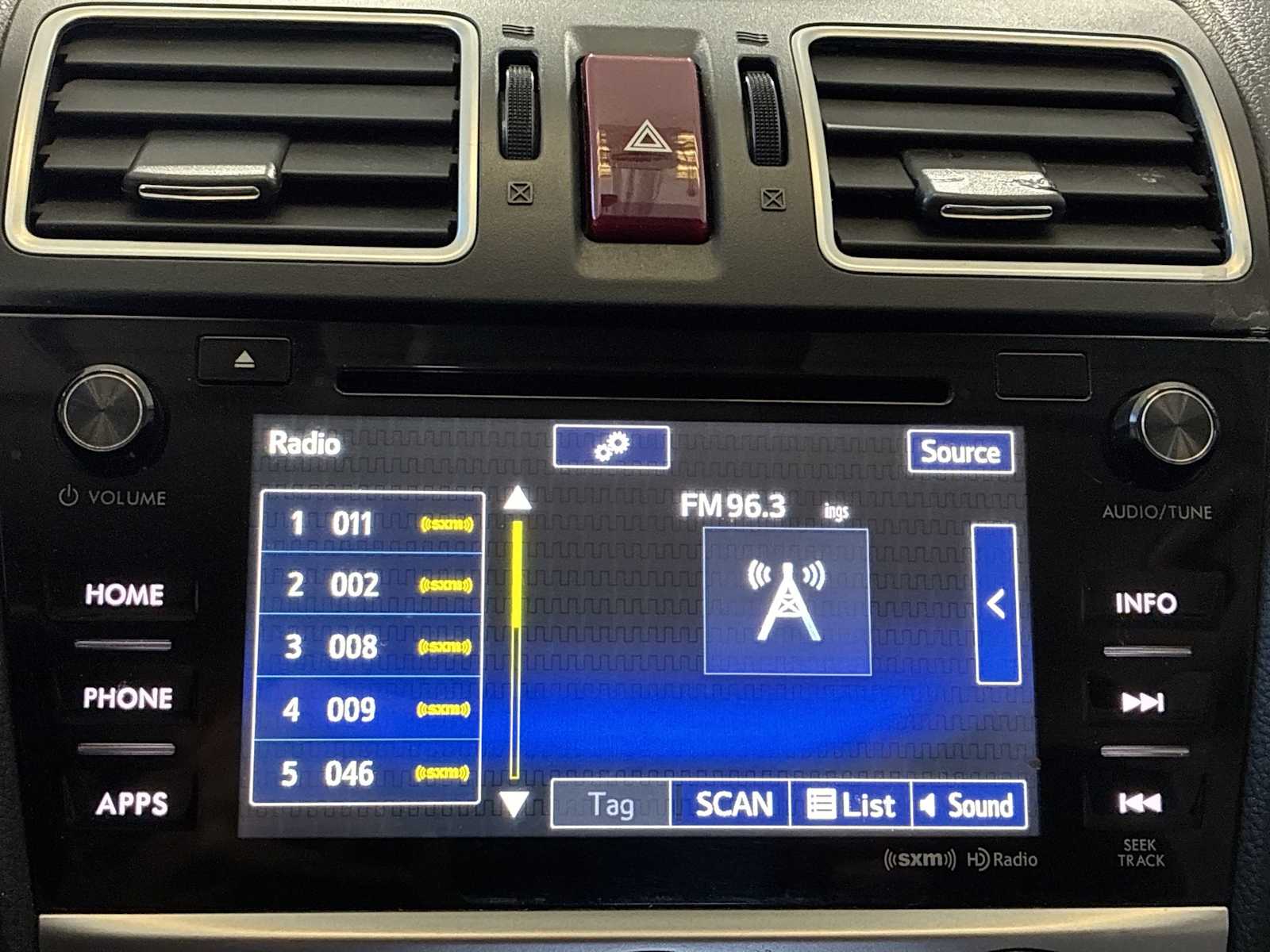 Thumbnail: 2015 Subaru Impreza - 12