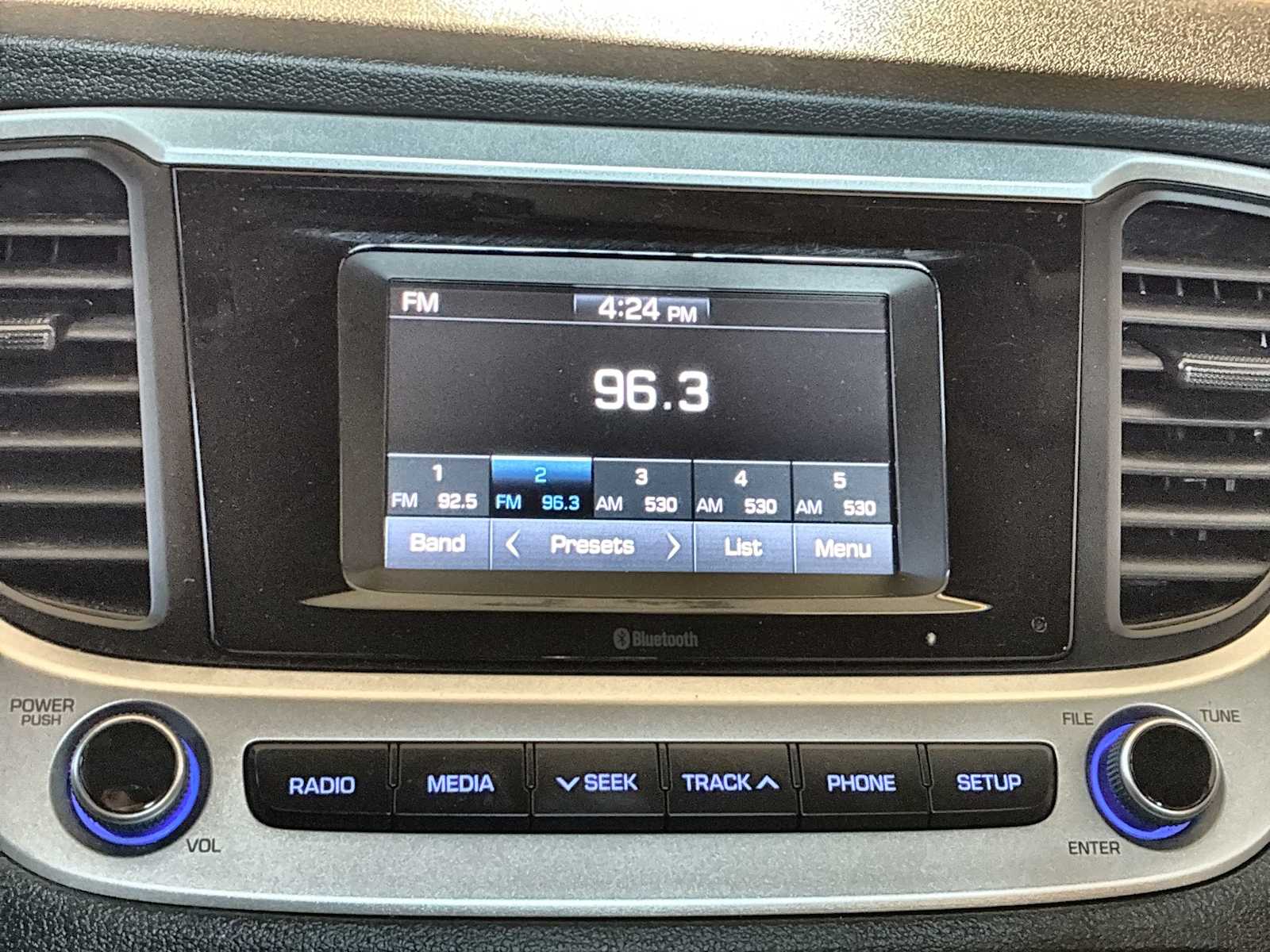 Thumbnail: 2022 Hyundai Accent - 12