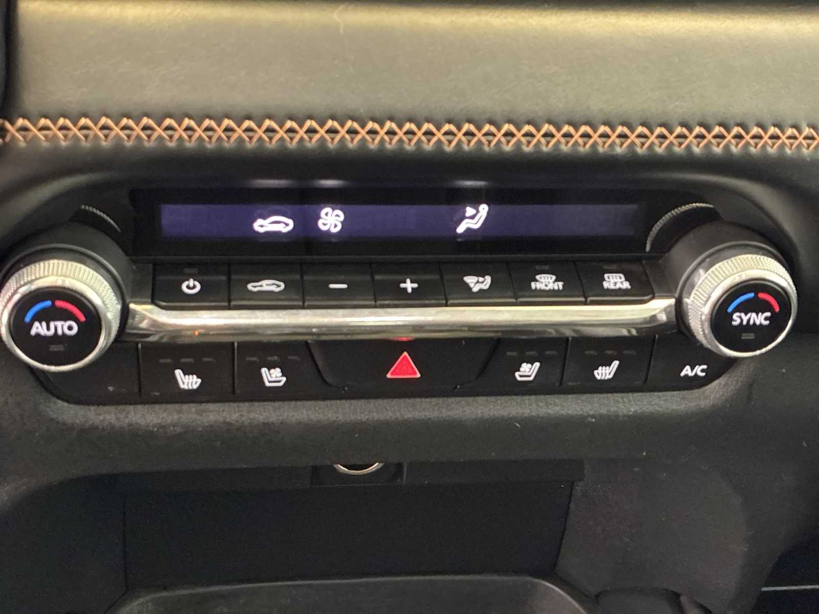 Thumbnail: 2023 Mazda CX-50 - 17