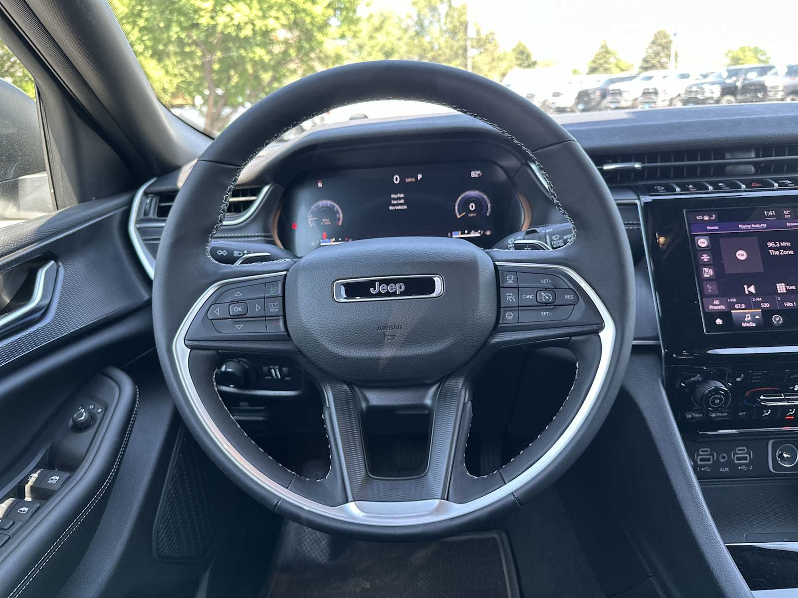 Thumbnail: 2025 Jeep Grand Cherokee - 11