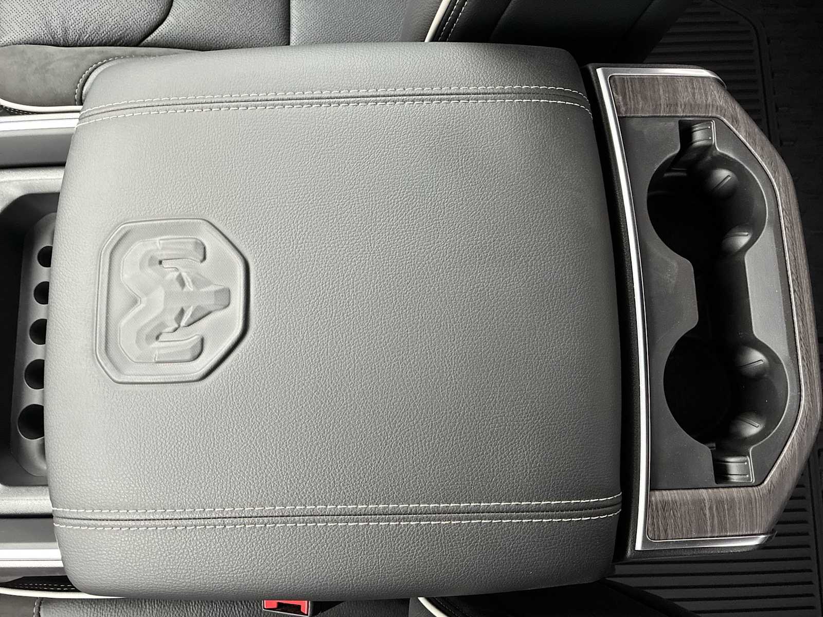 Thumbnail: 2026 RAM 1500 - 22