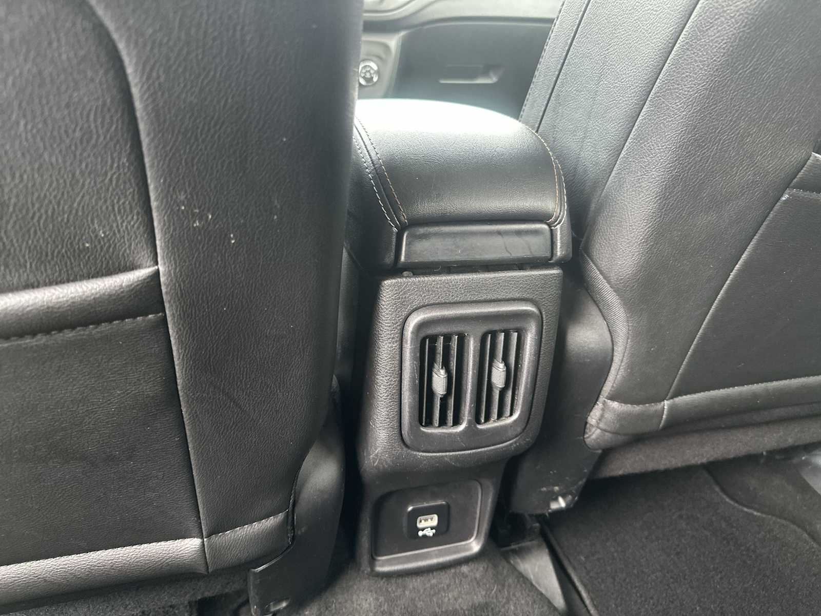 Thumbnail: 2018 Jeep Compass - 20