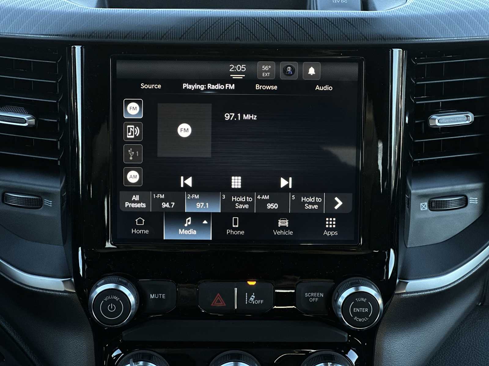 Thumbnail: 2026 RAM 1500 - 12