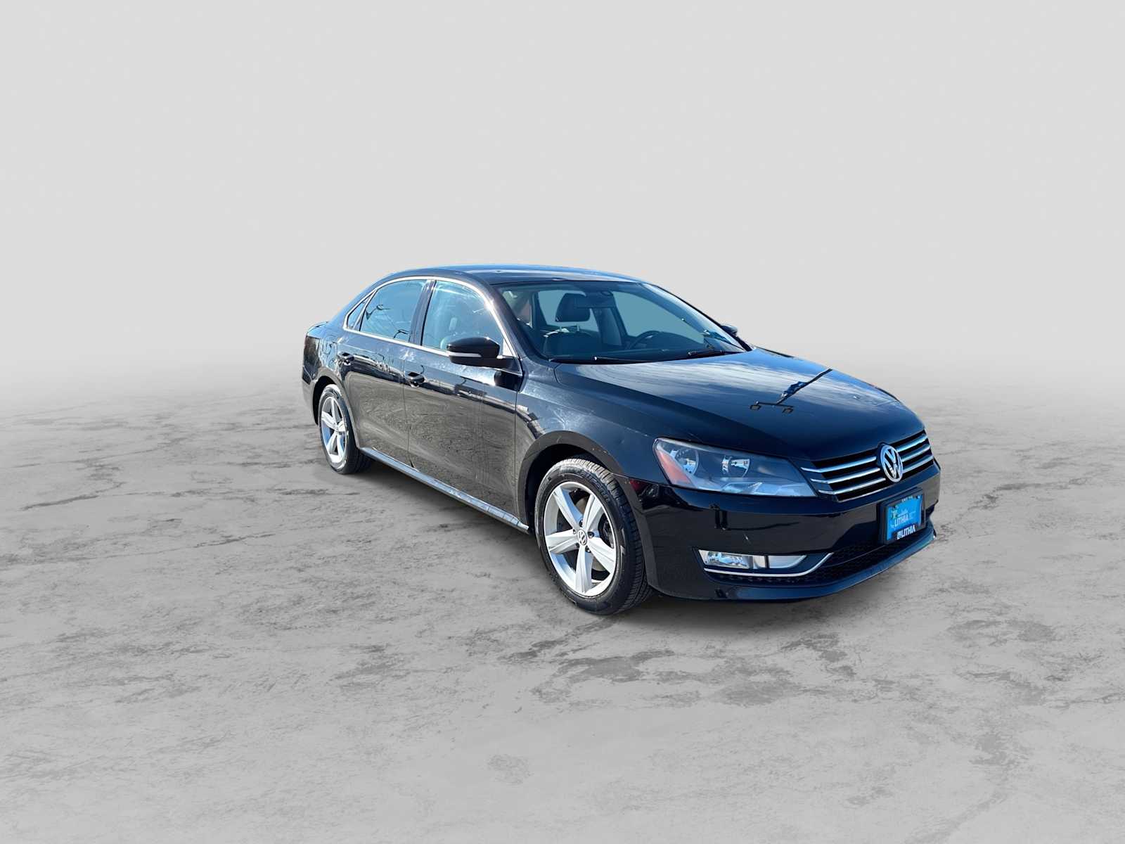 Thumbnail: 2015 Volkswagen Passat - 2