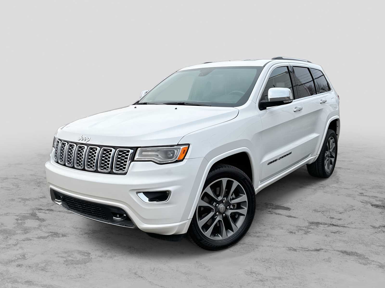 Thumbnail: 2017 Jeep Grand Cherokee - 1