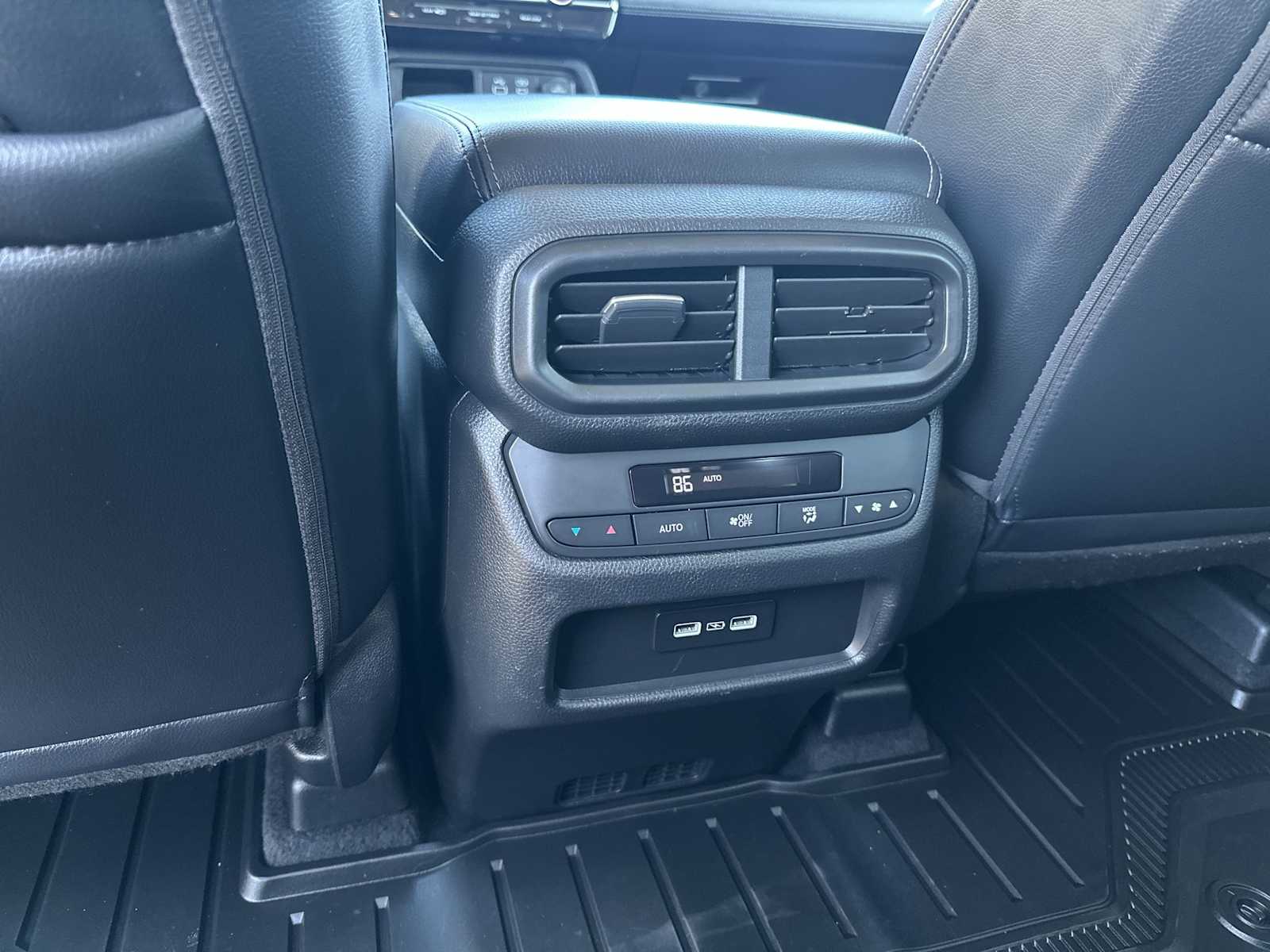 Thumbnail: 2023 Honda Pilot - 22