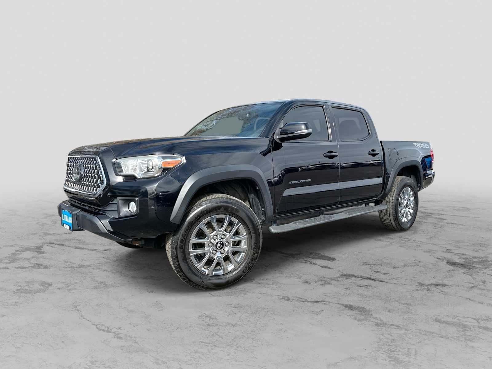 Thumbnail: 2019 Toyota Tacoma - 1