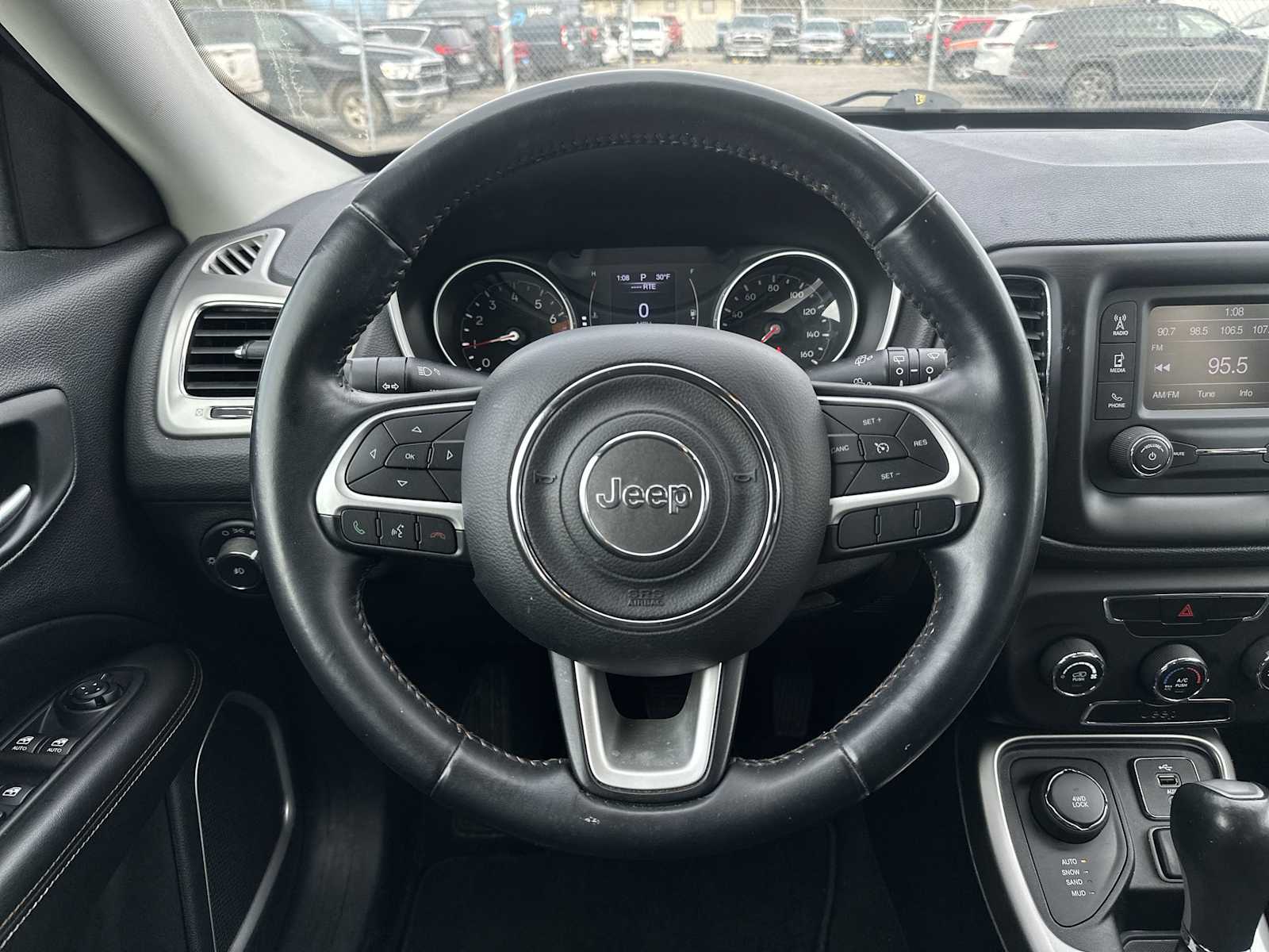 Thumbnail: 2018 Jeep Compass - 11