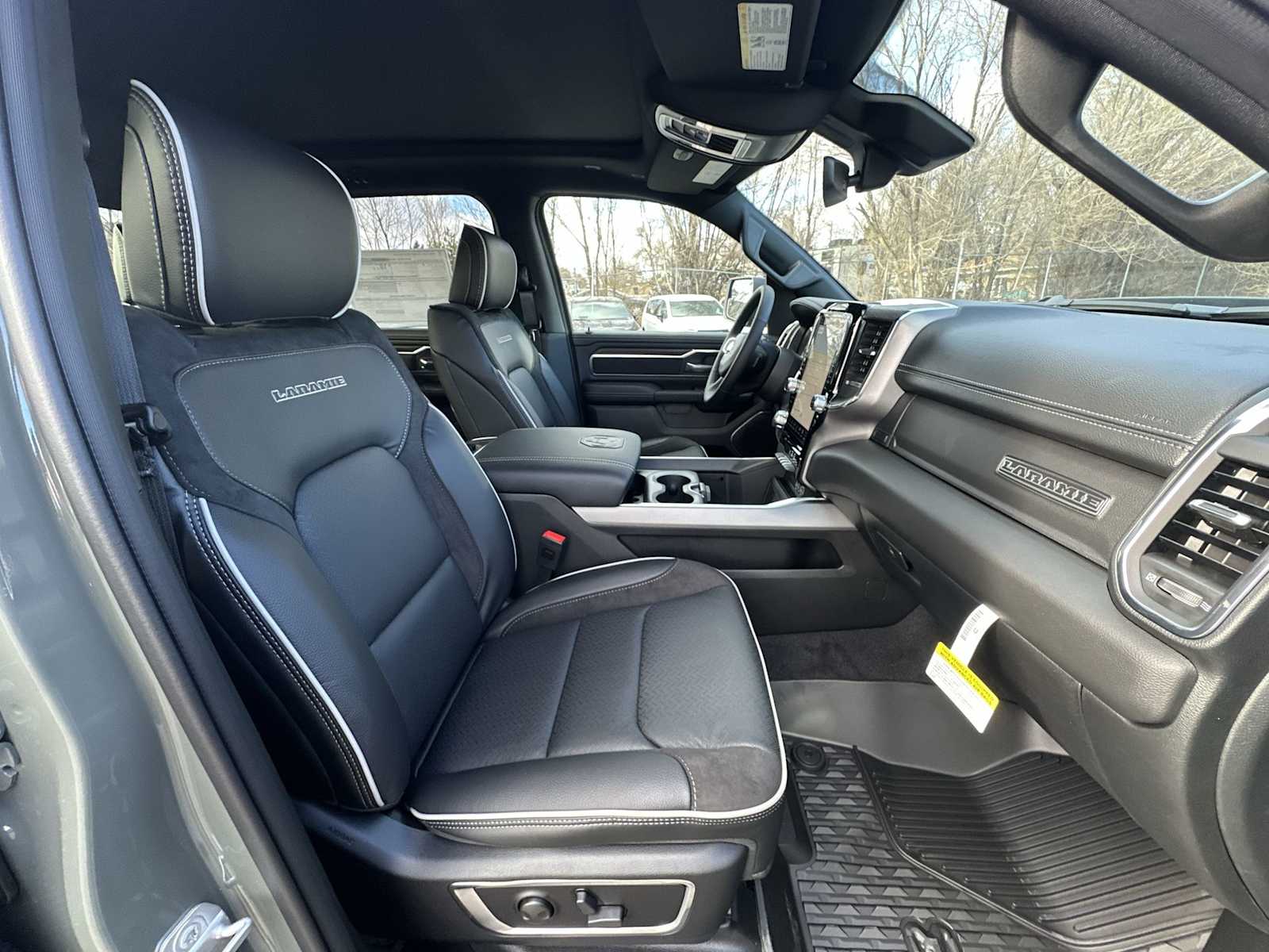 Thumbnail: 2026 RAM 1500 - 25