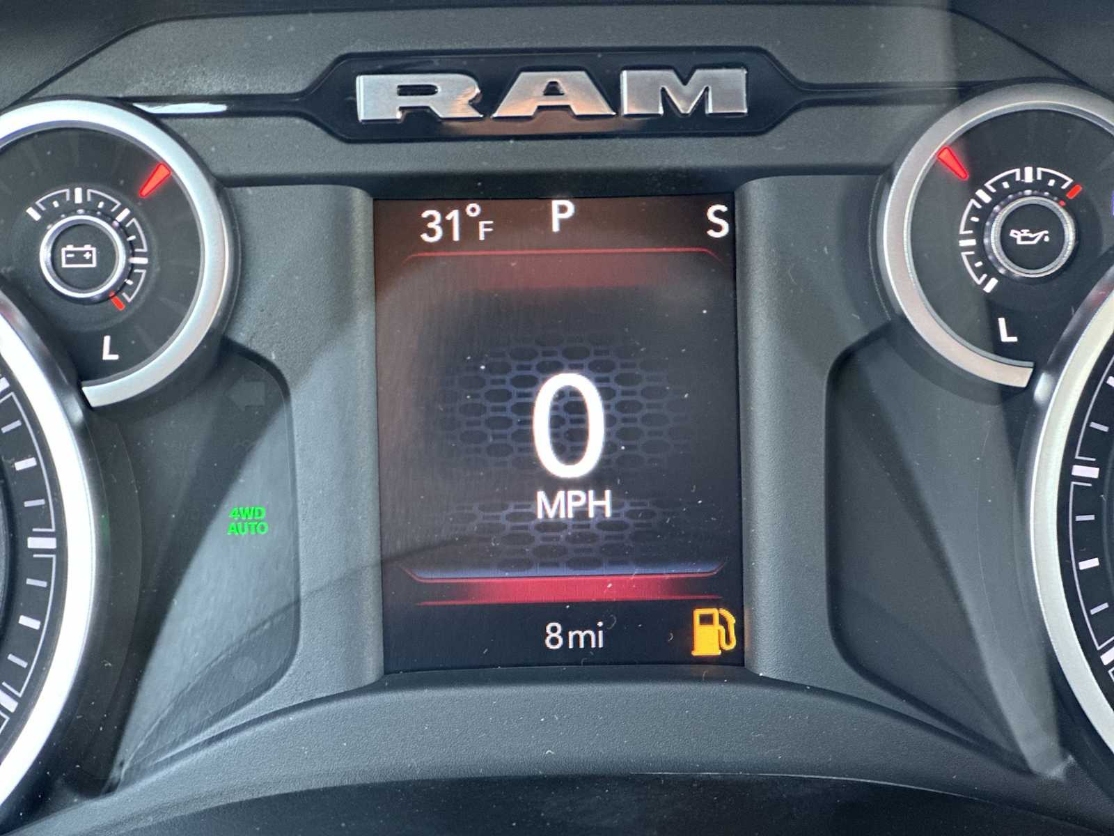 Thumbnail: 2026 RAM 1500 - 10