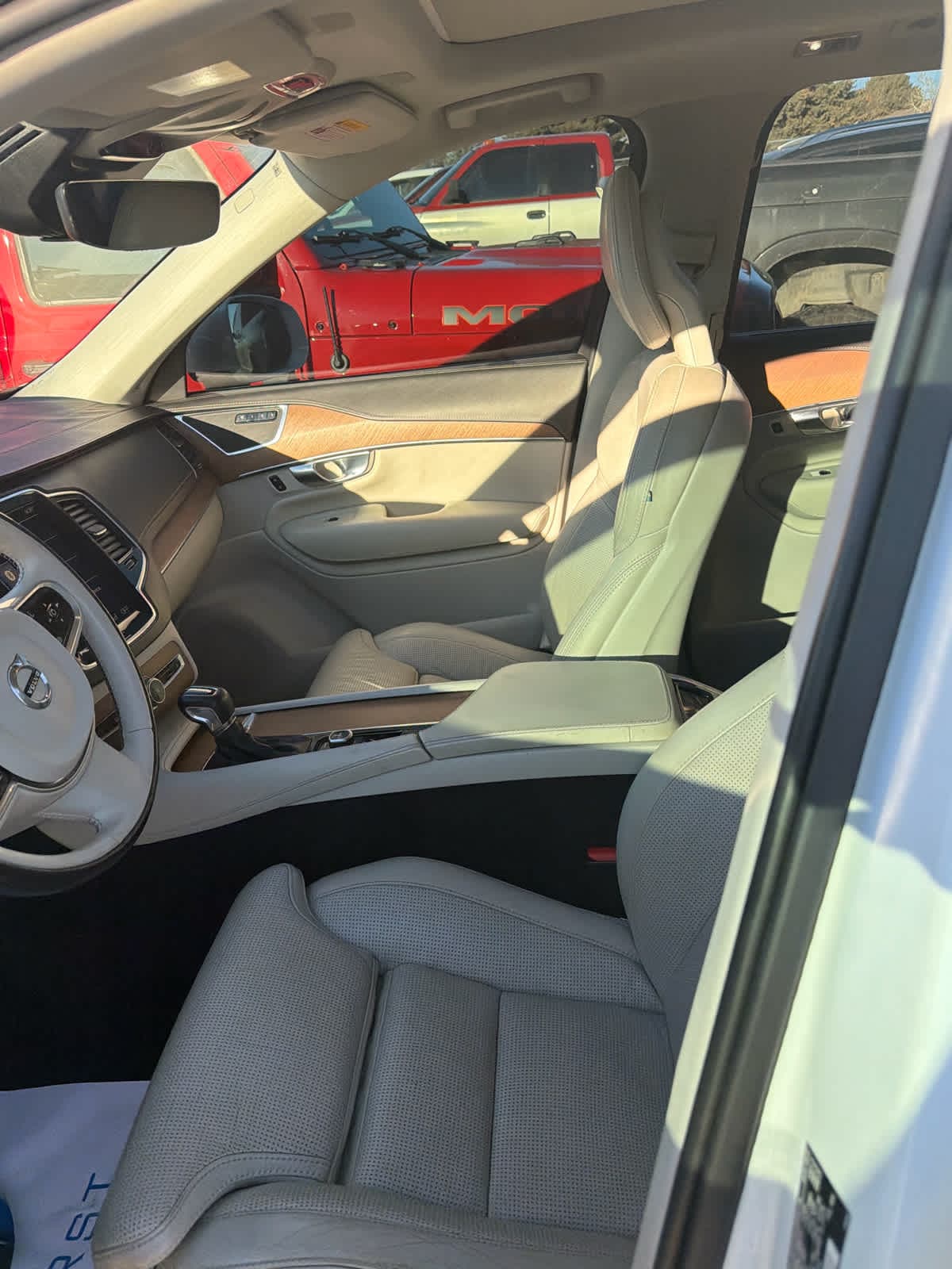 Thumbnail: 2017 Volvo XC90 - 6