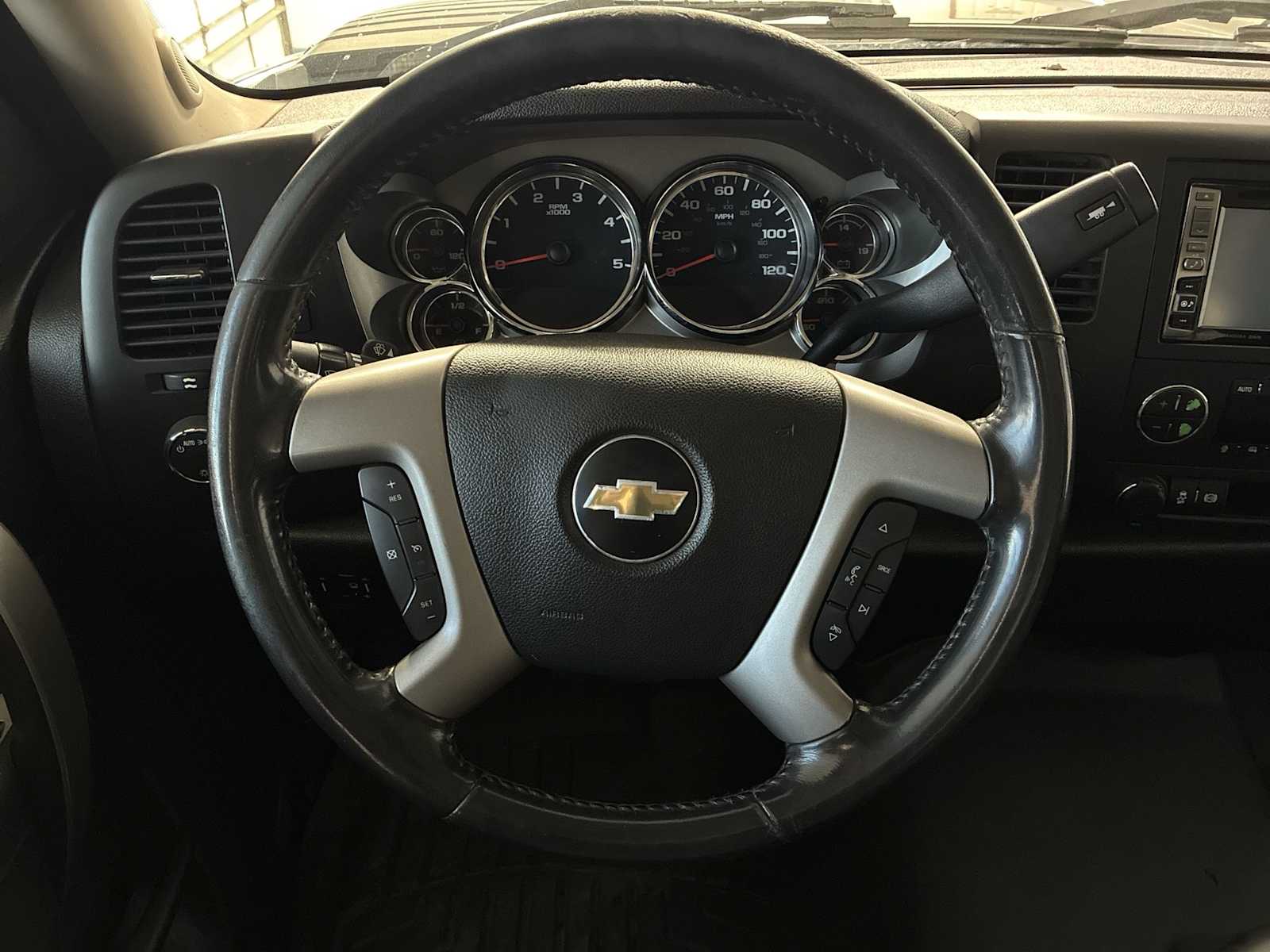 Thumbnail: 2014 Chevrolet Silverado 2500 - 11