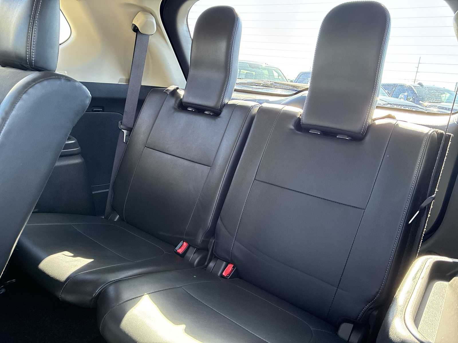 Thumbnail: 2019 Mitsubishi Outlander - 24