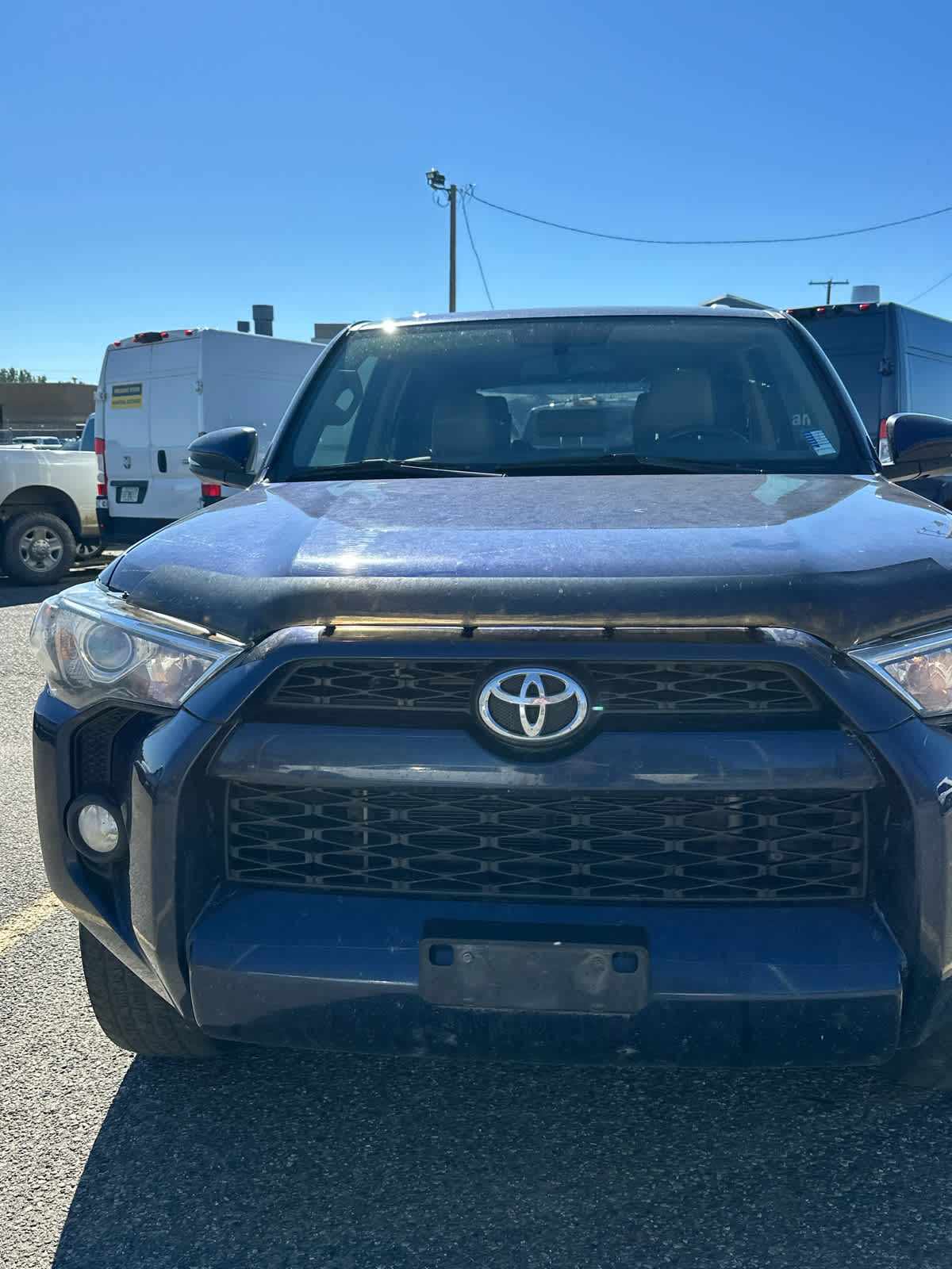 2016 Toyota 4Runner SR5 Premium photo 2