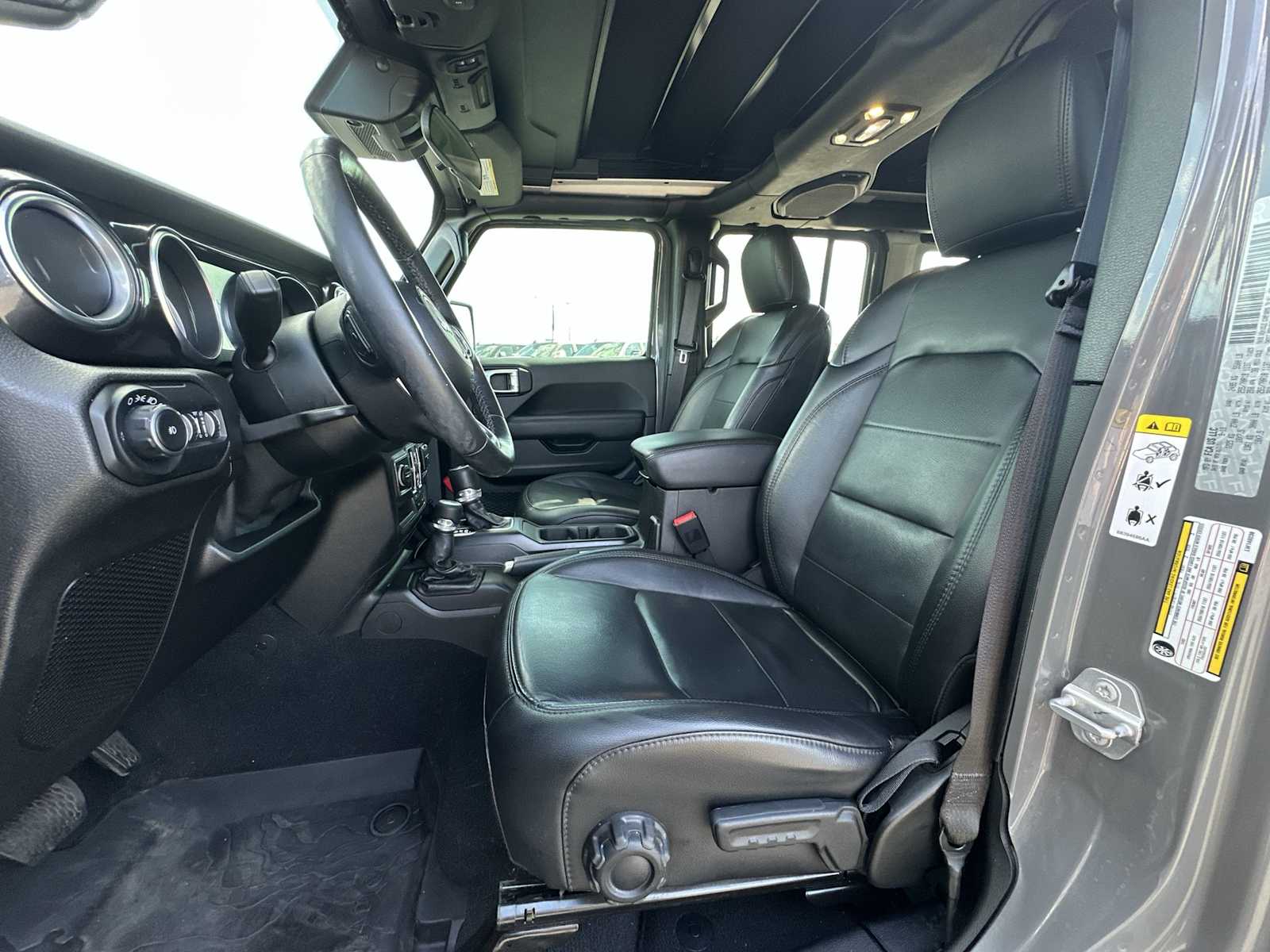 Thumbnail: 2020 Jeep Wrangler - 13