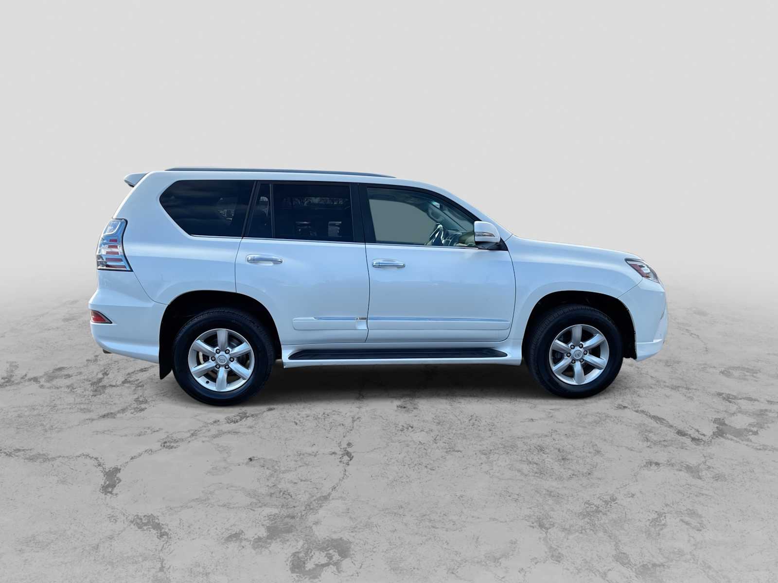 Thumbnail: 2017 Lexus GX - 9