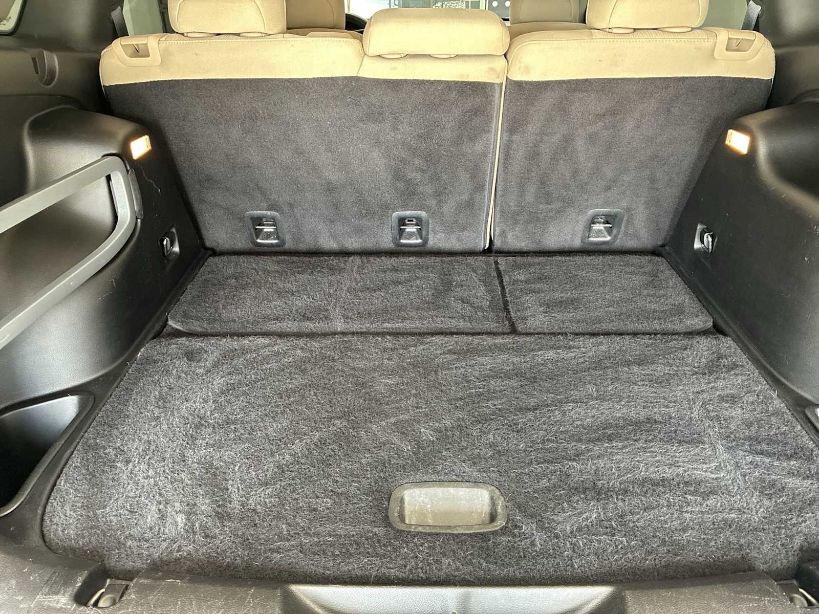 Thumbnail: 2015 Jeep Cherokee - 19