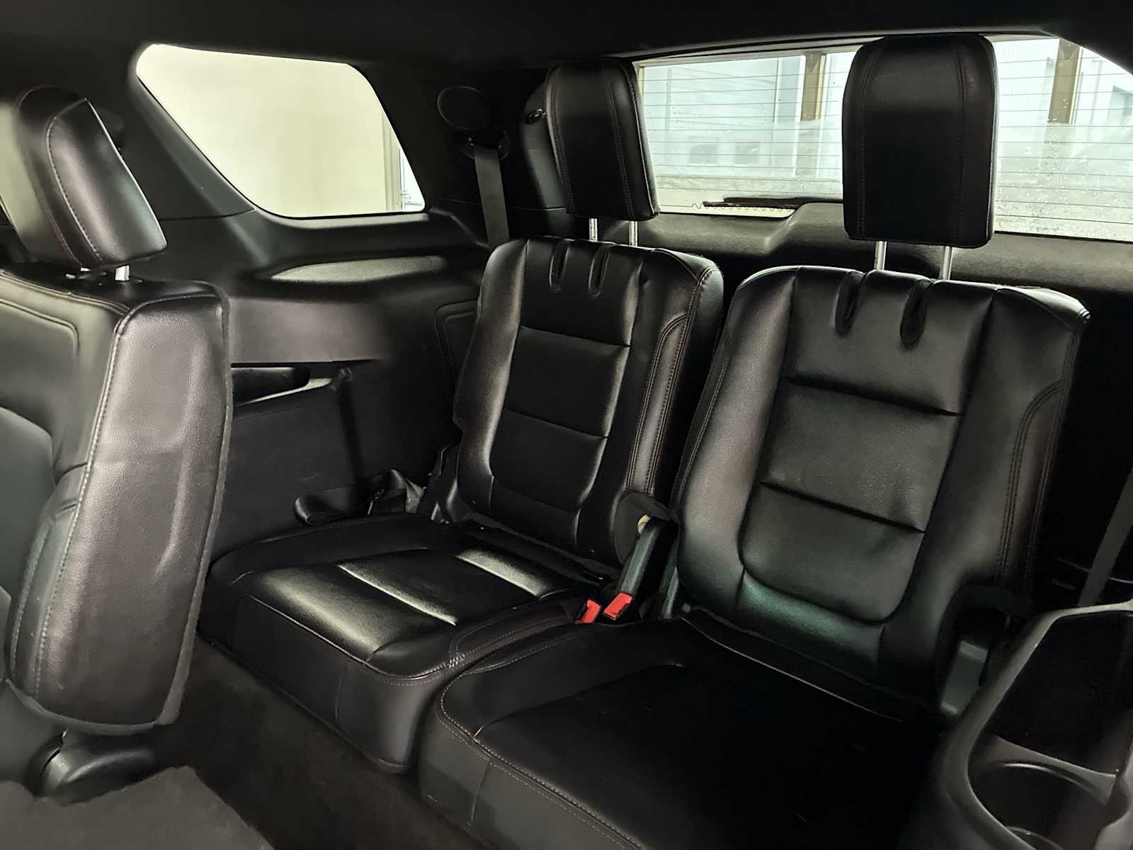 Thumbnail: 2016 Ford Explorer - 26