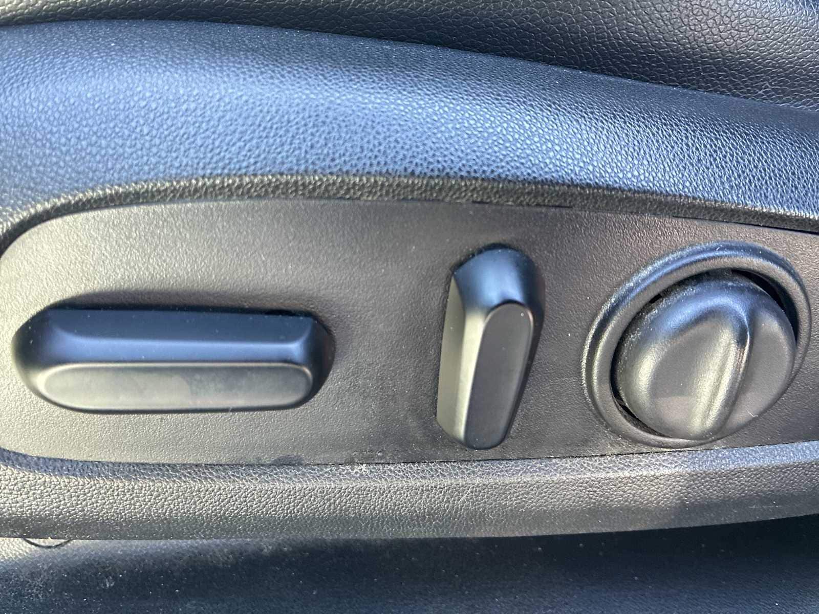 Thumbnail: 2021 GMC Terrain - 14