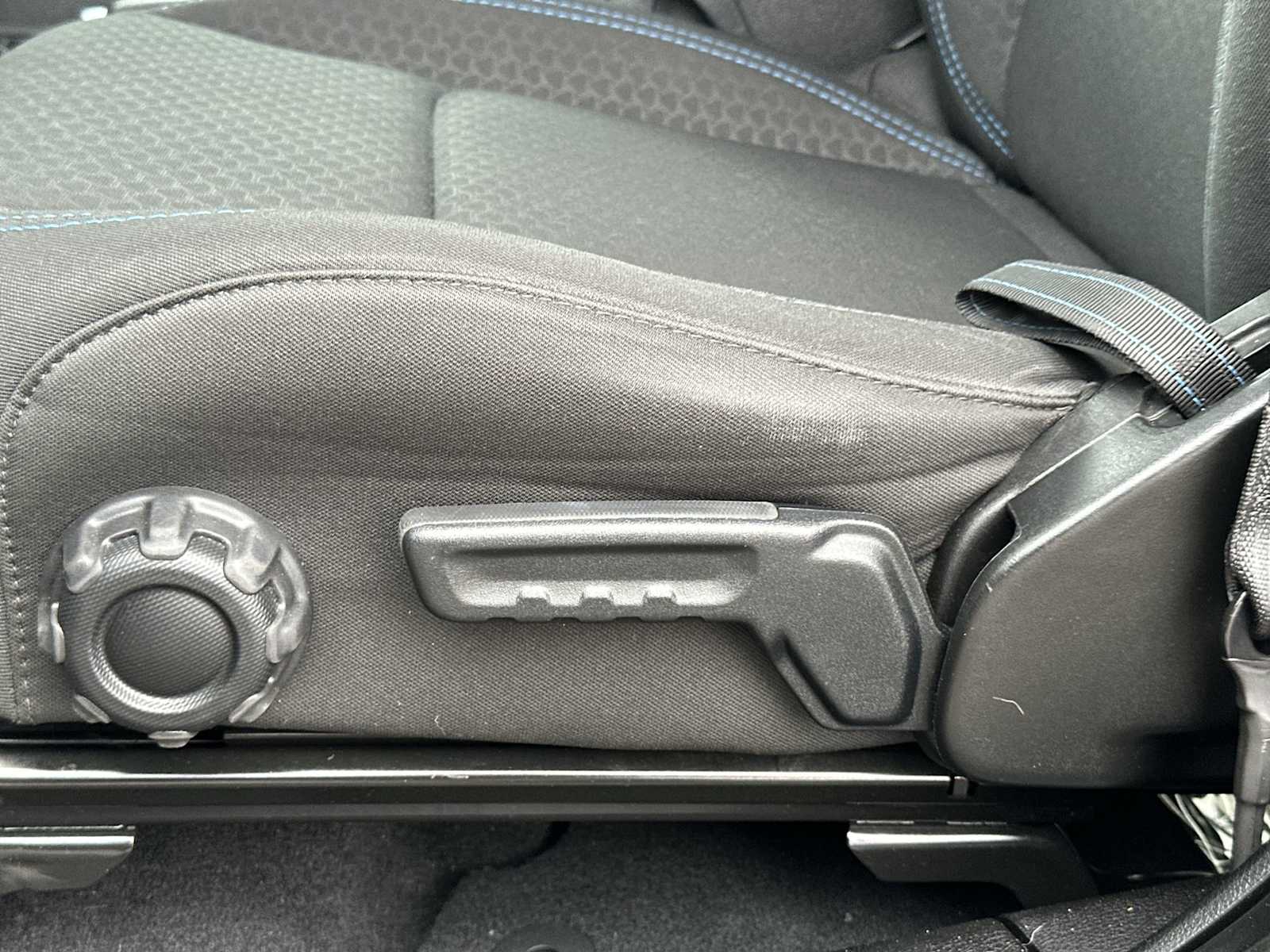 Thumbnail: 2024 Jeep Wrangler - 14