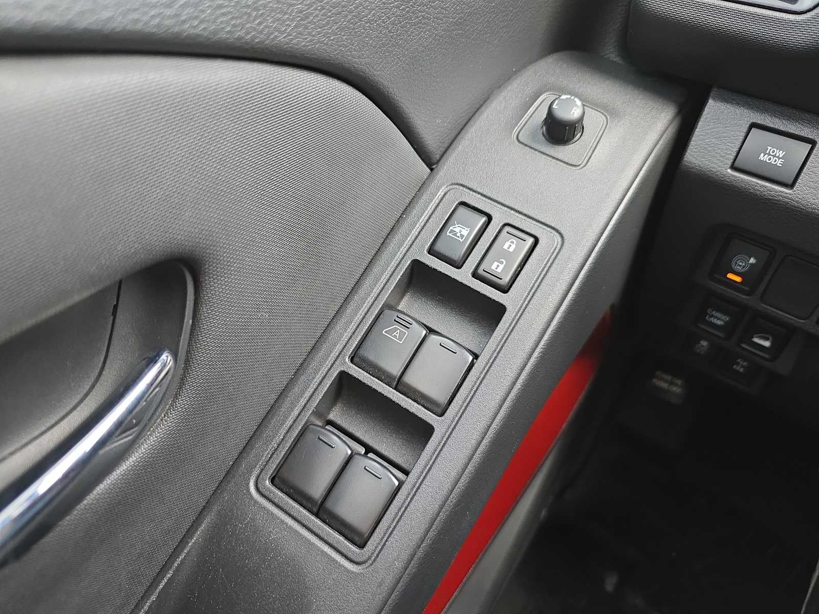 Thumbnail: 2023 Nissan Frontier - 15