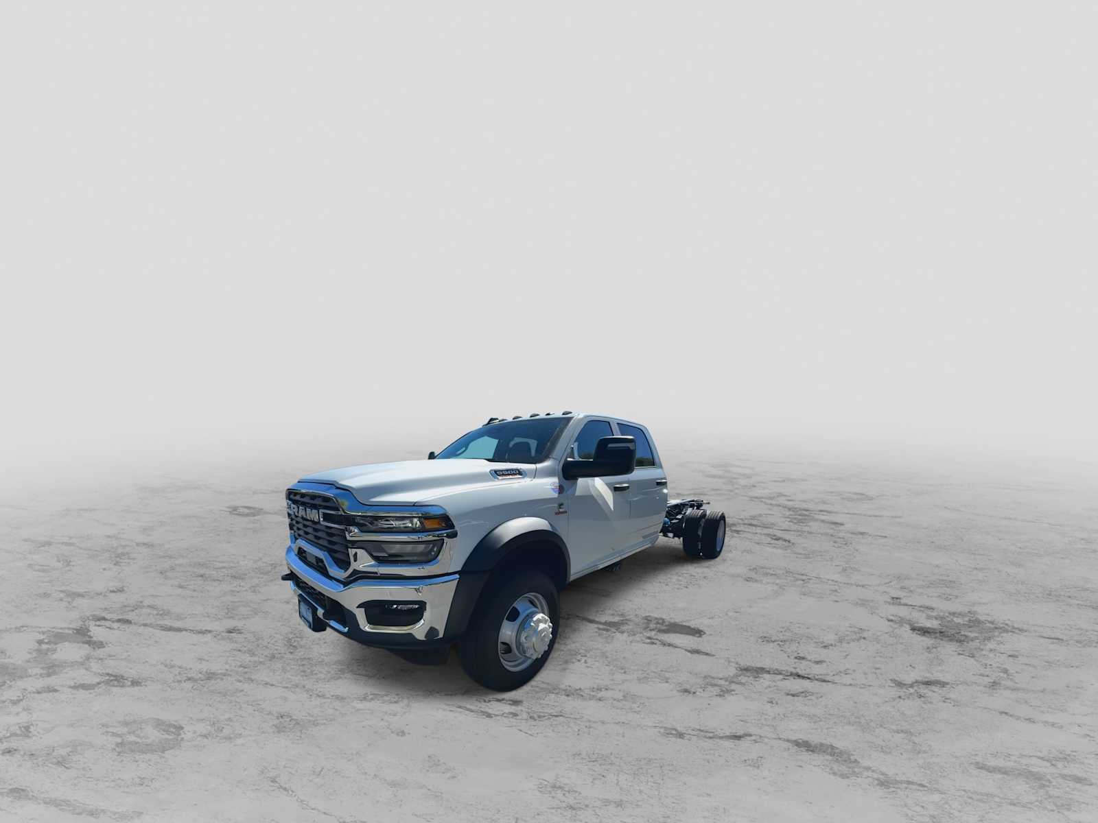 2026 Ram 5500 Tradesman photo 4