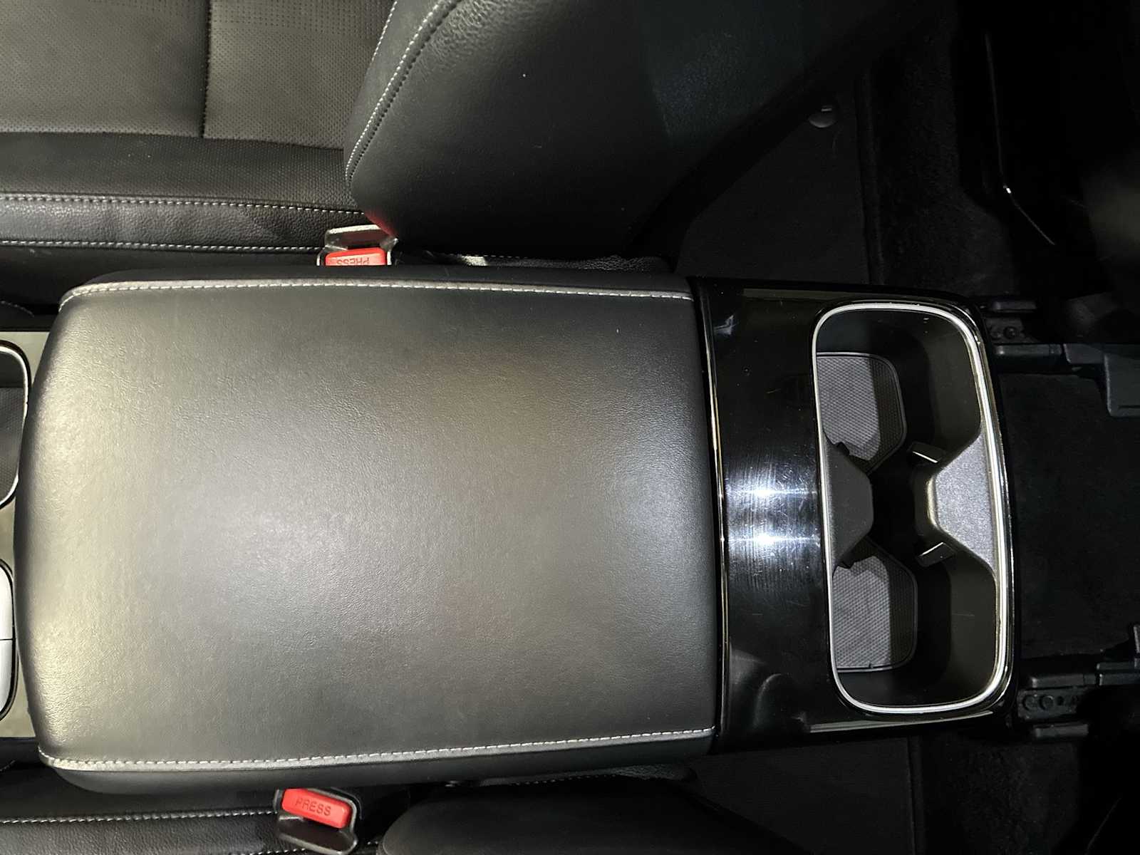 Thumbnail: 2022 Kia Telluride - 23