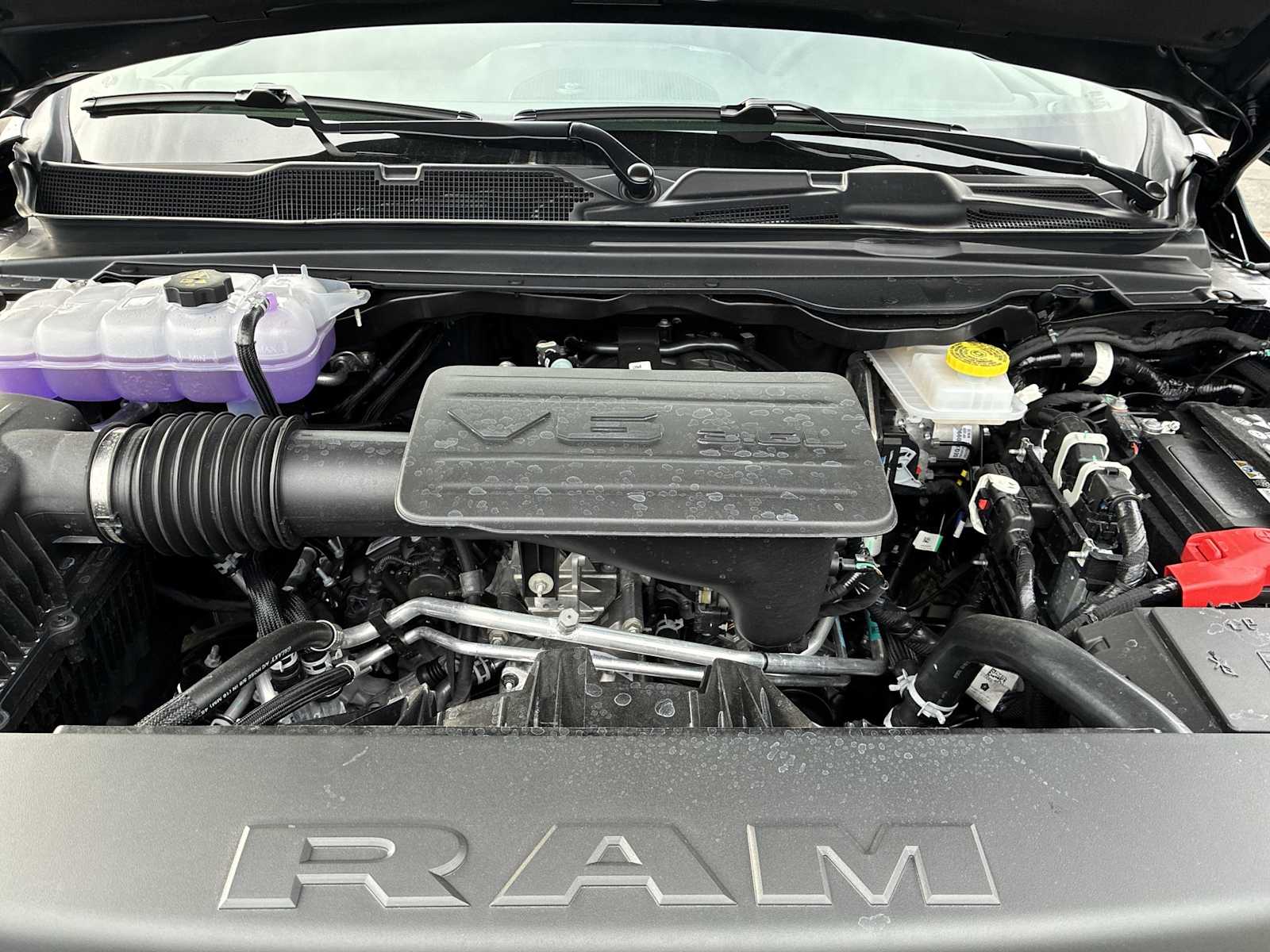 Thumbnail: 2026 RAM 1500 - 17