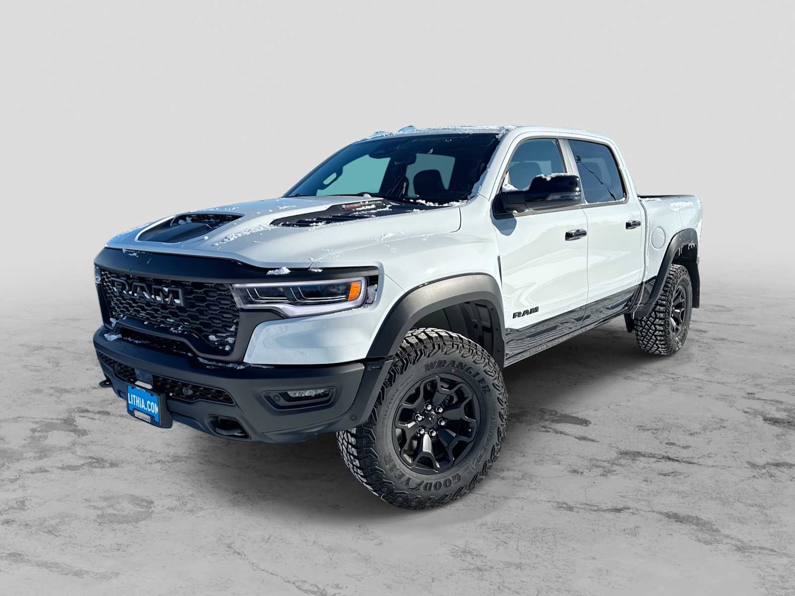 2026 RAM 1500 RHO 4x4 Crew Cab 5'7's photo