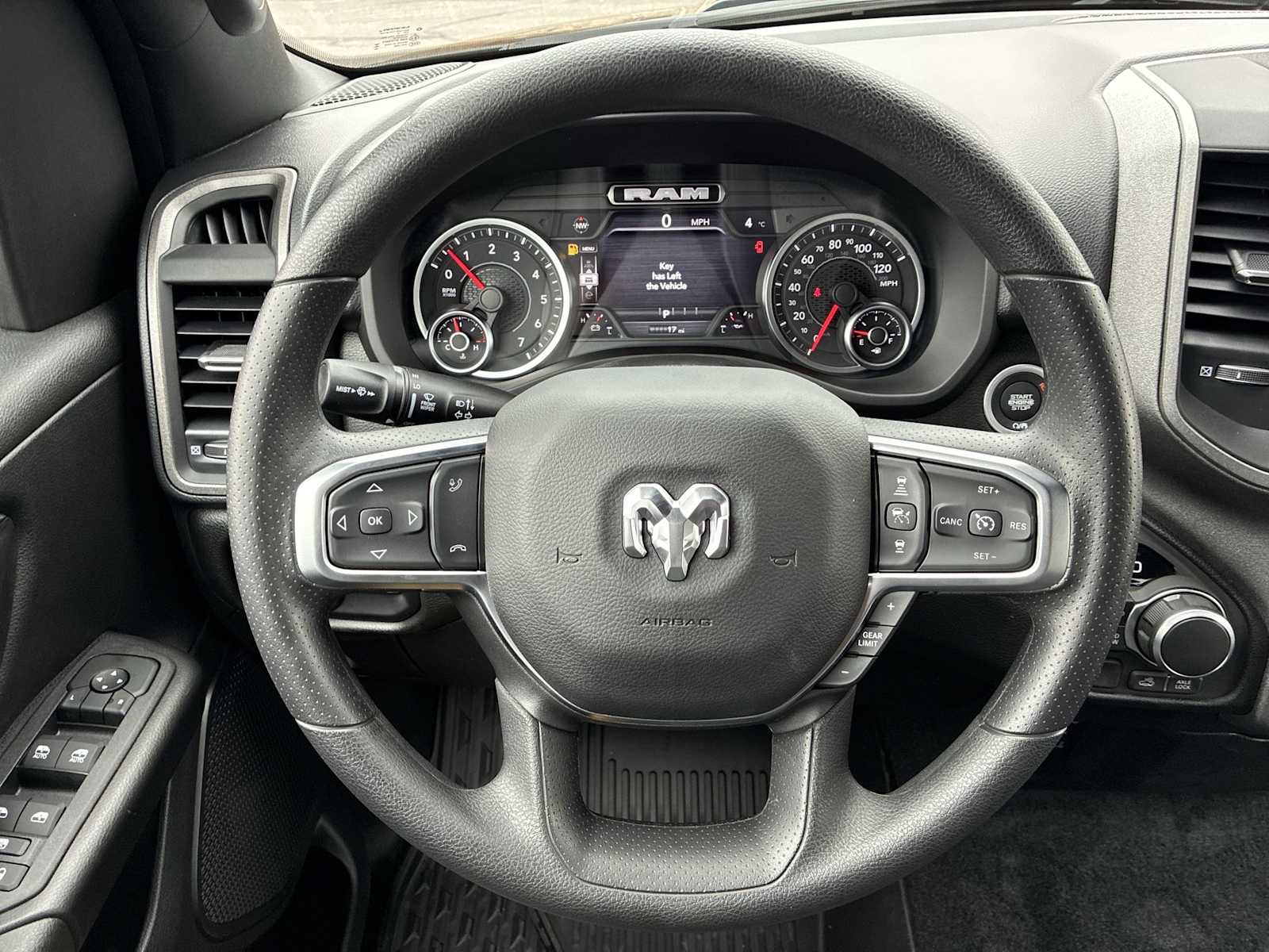 Thumbnail: 2026 RAM 1500 - 11