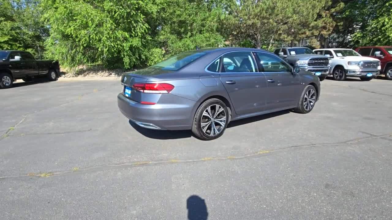 2022 Volkswagen Passat 2.0T 8