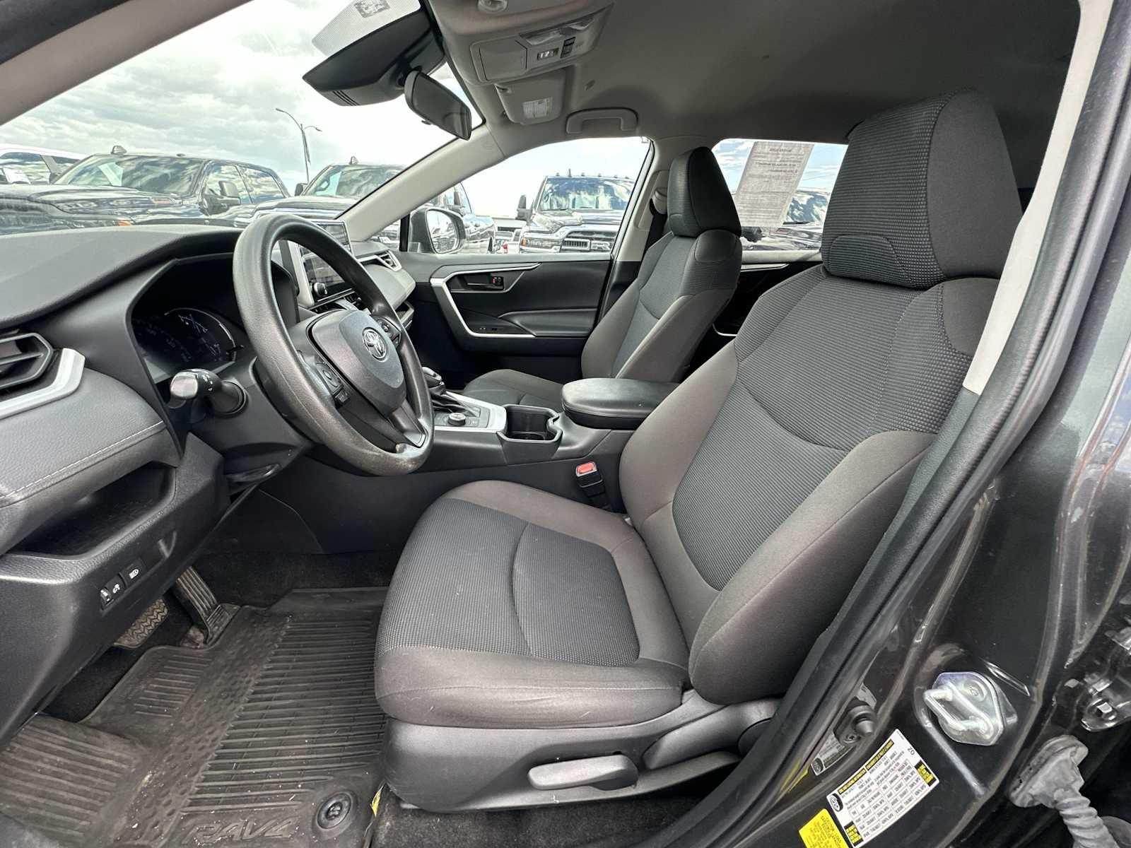 Thumbnail: 2023 Toyota RAV4 - 13