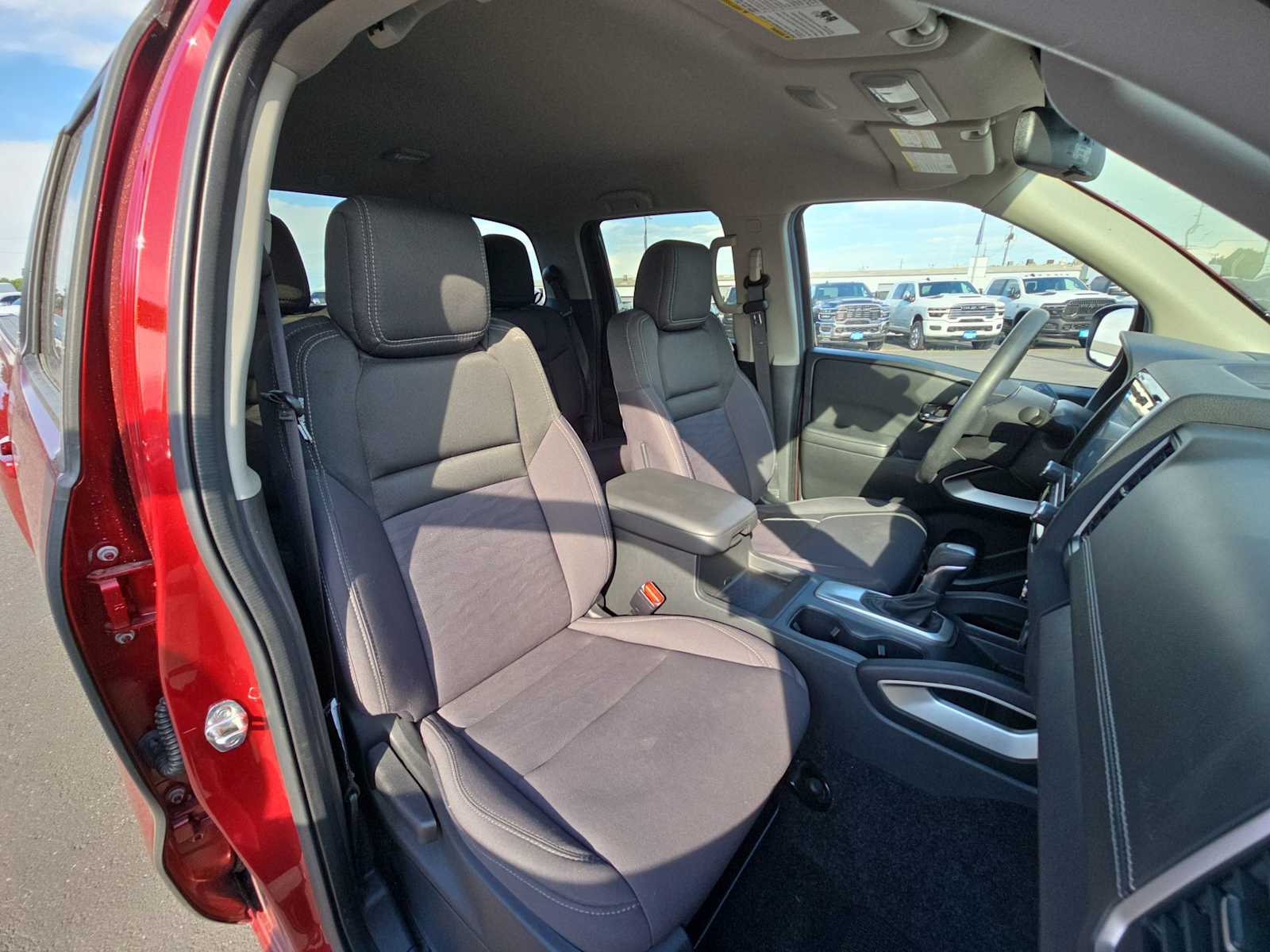 Thumbnail: 2023 Nissan Frontier - 23