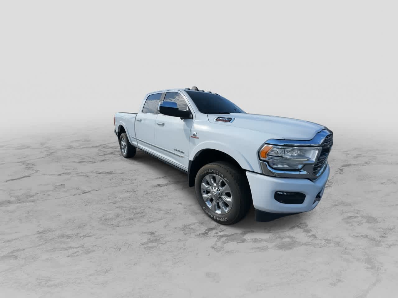 2022 Ram 3500 Limited photo 2