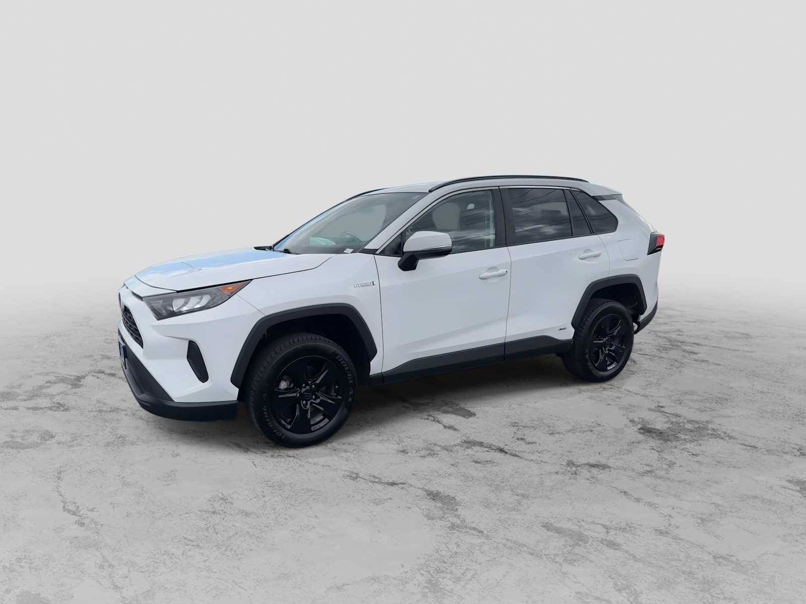 2021 Toyota RAV4 Hybrid LE photo 4