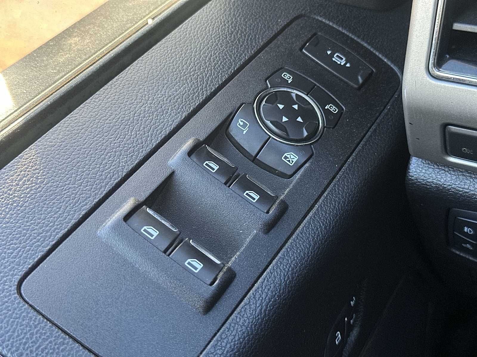 Thumbnail: 2020 Ford F-350 - 15