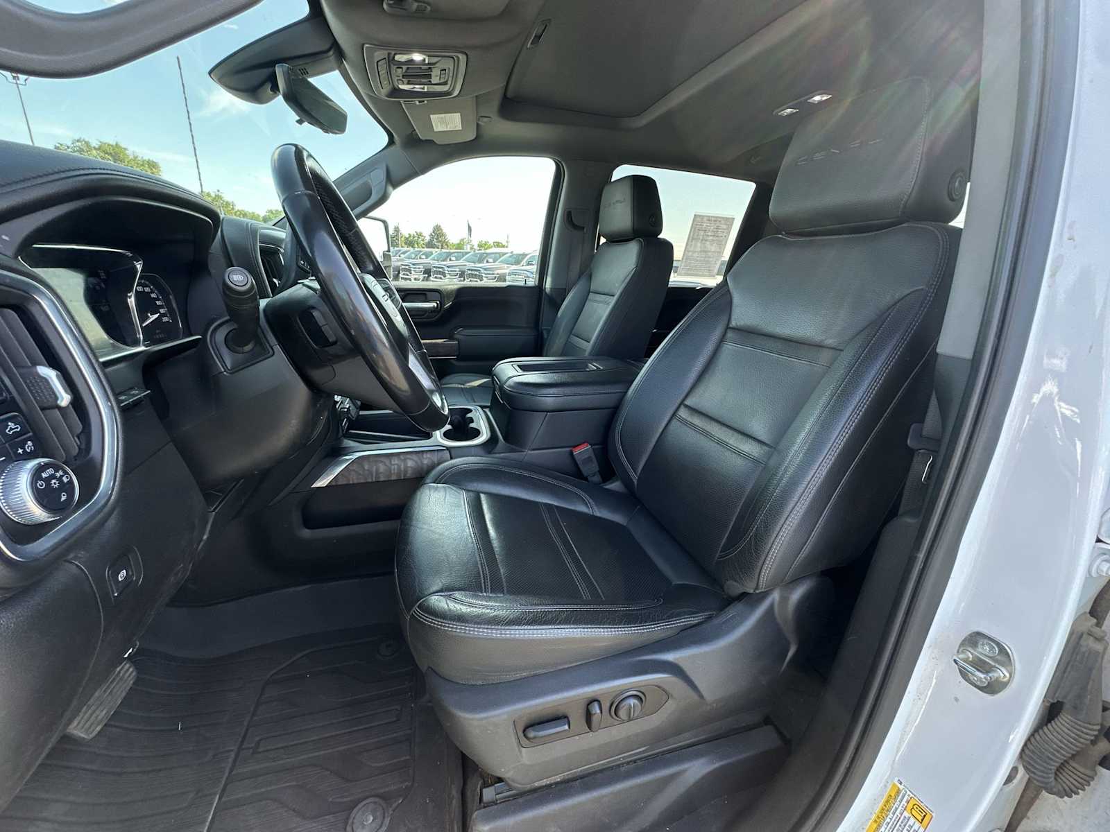 Thumbnail: 2021 GMC Sierra 3500 - 13