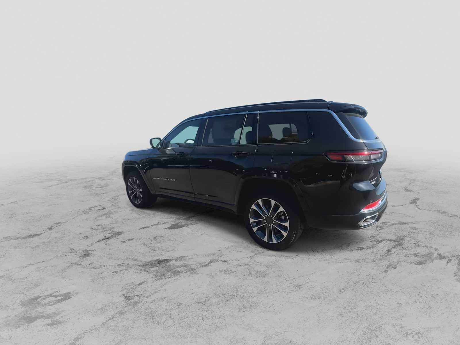 Thumbnail: 2025 Jeep Grand Cherokee - 6