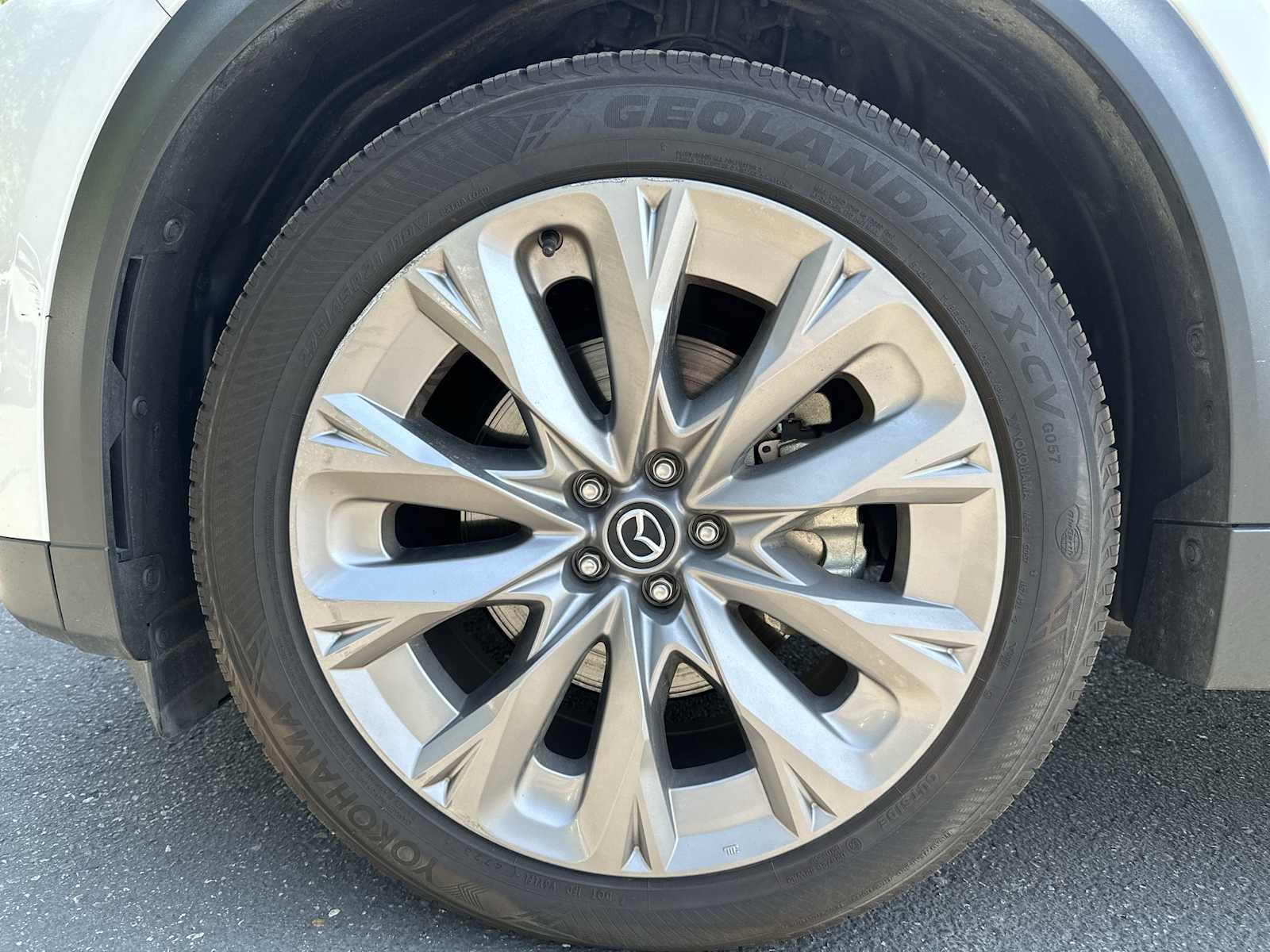 Thumbnail: 2024 Mazda CX-90 - 18