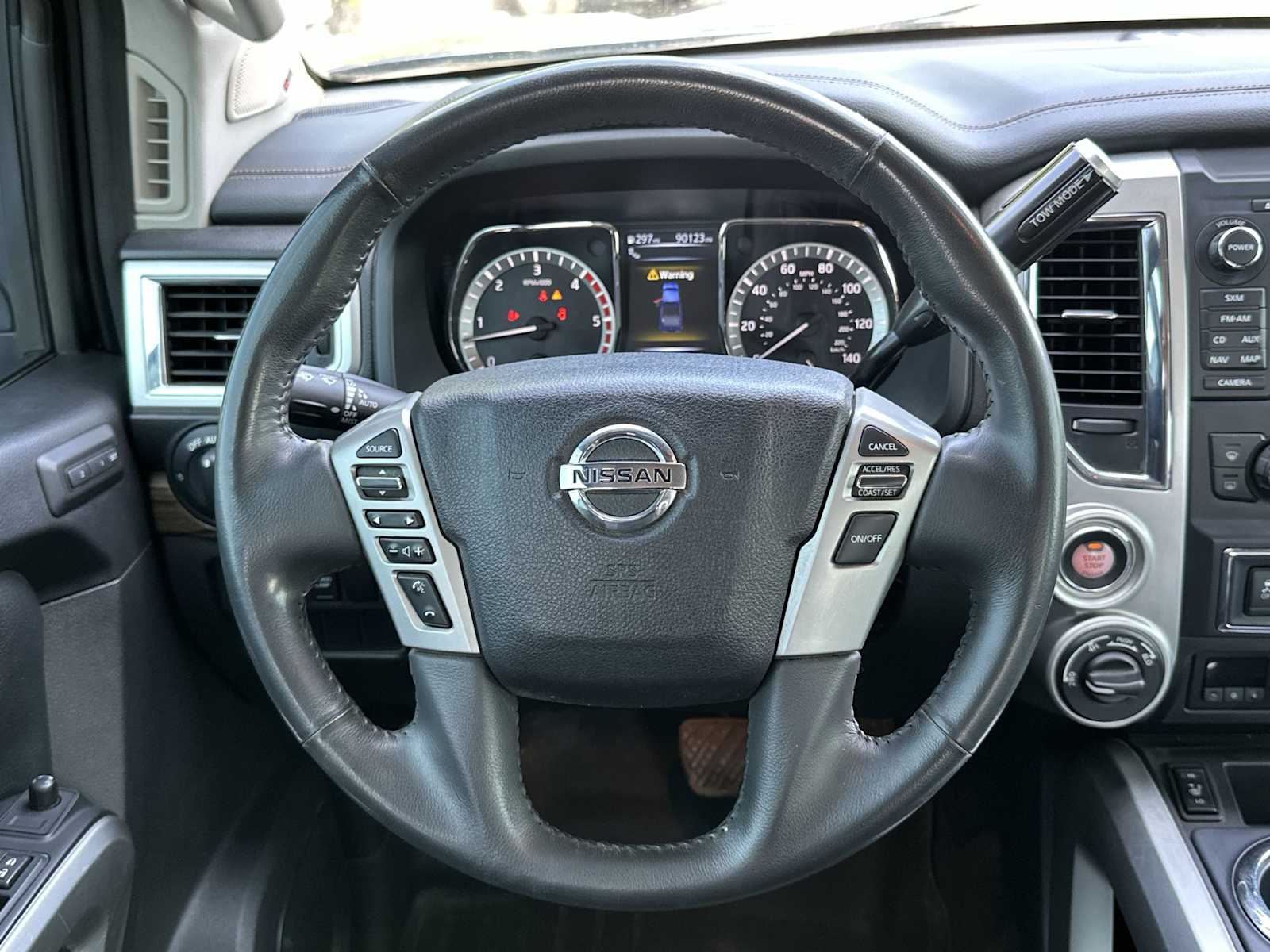Thumbnail: 2017 Nissan Titan - 11