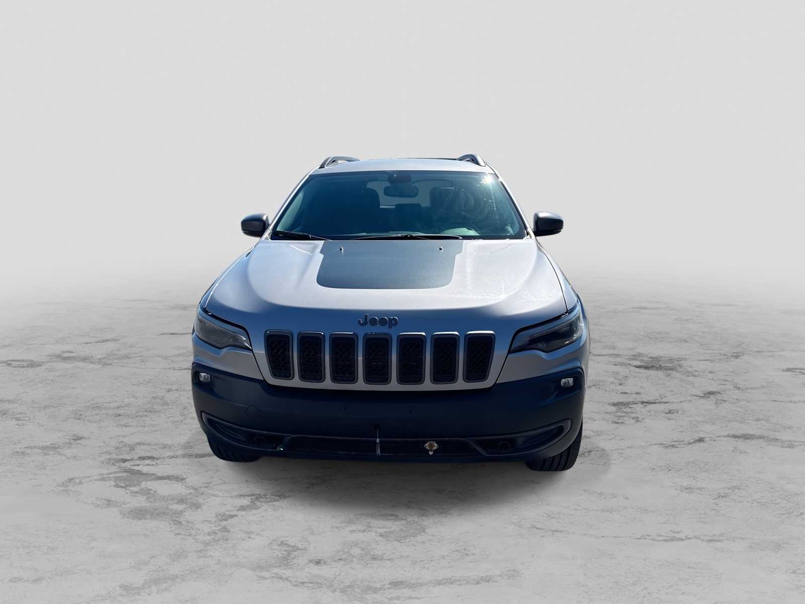 Thumbnail: 2020 Jeep Cherokee - 3