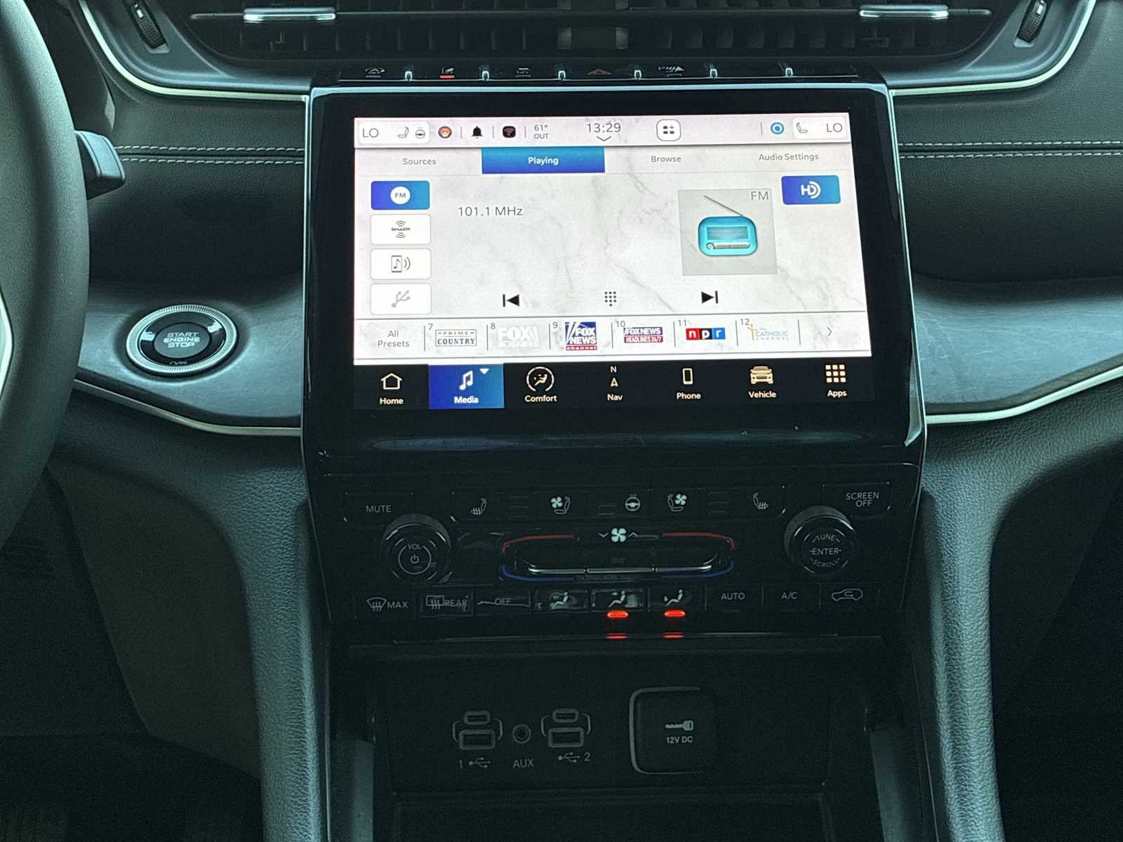 Thumbnail: 2023 Jeep Grand Cherokee - 12