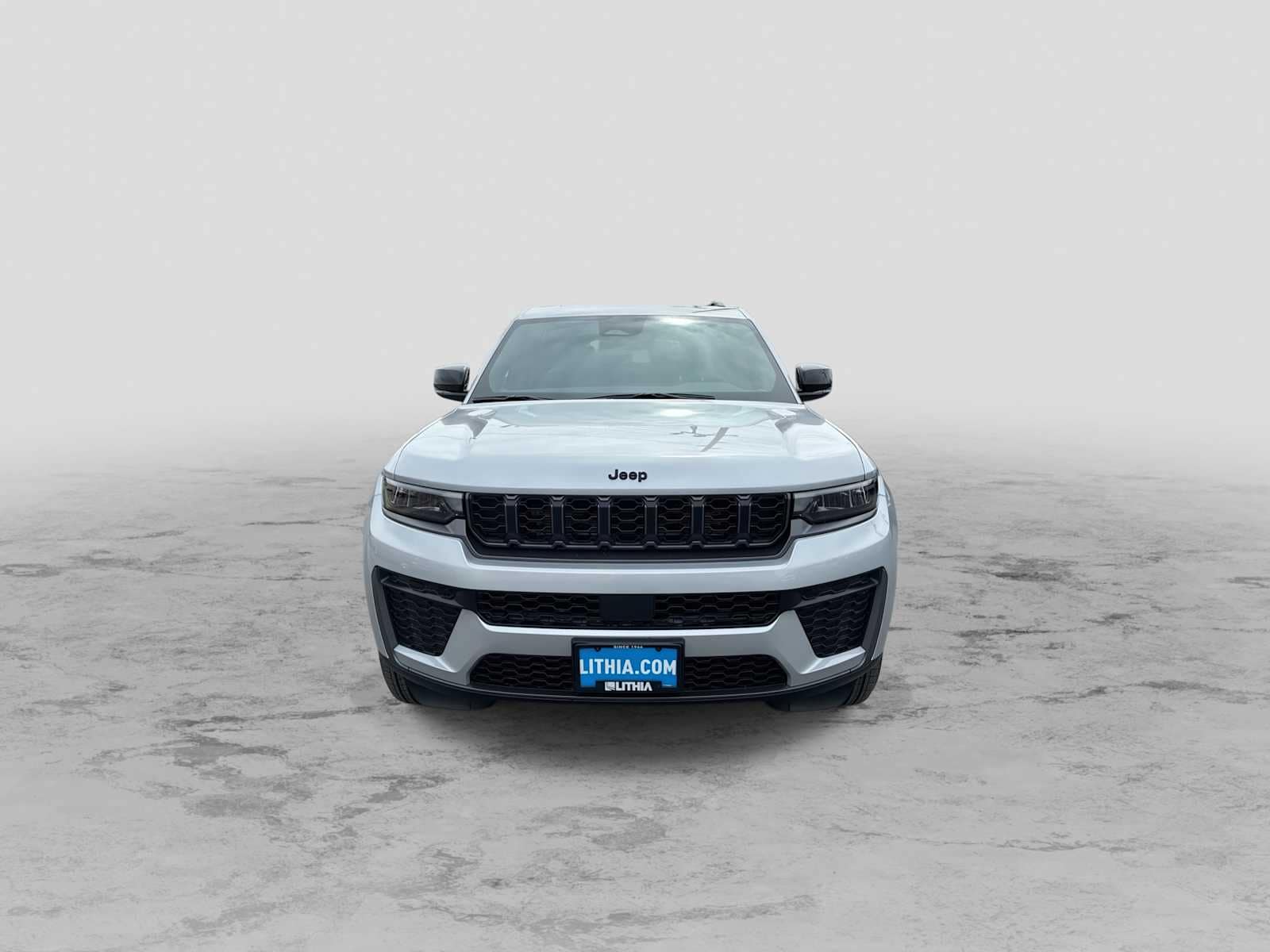 Thumbnail: 2026 Jeep Grand Cherokee - 3