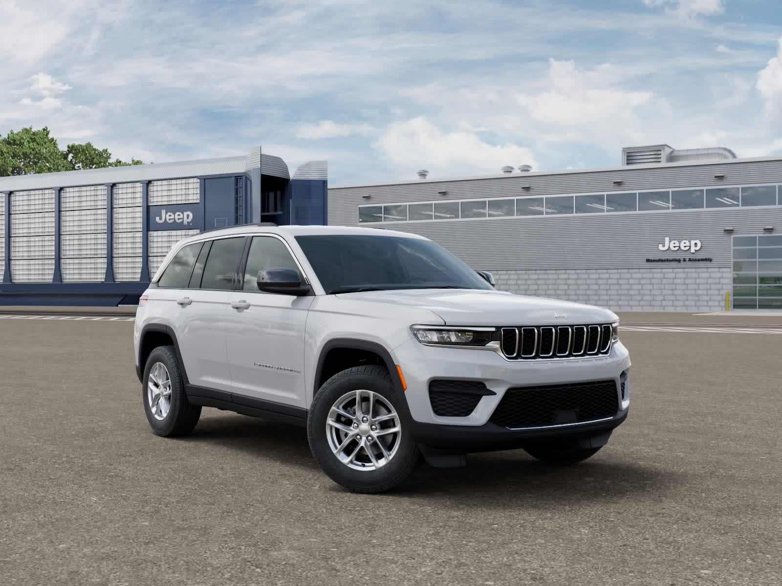 Thumbnail: 2026 Jeep Grand Cherokee - 3