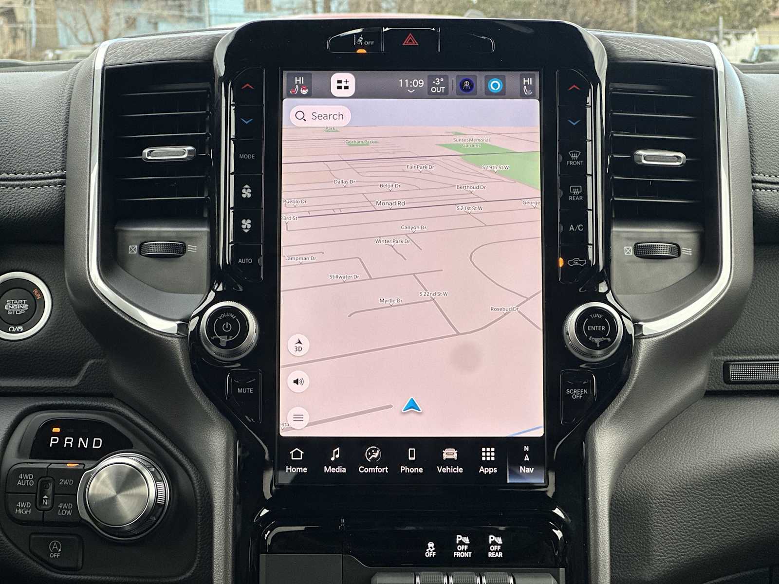 Thumbnail: 2026 RAM 1500 - 18