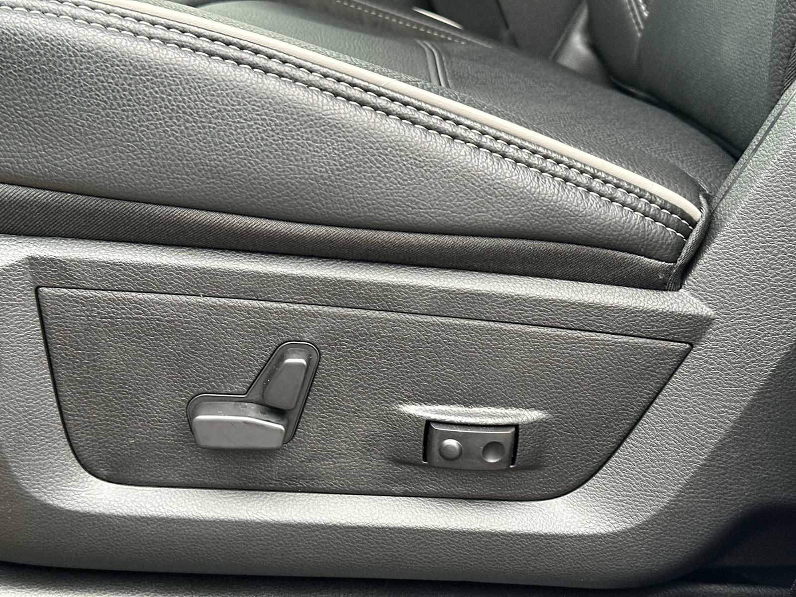 Thumbnail: 2026 RAM 3500 - 14