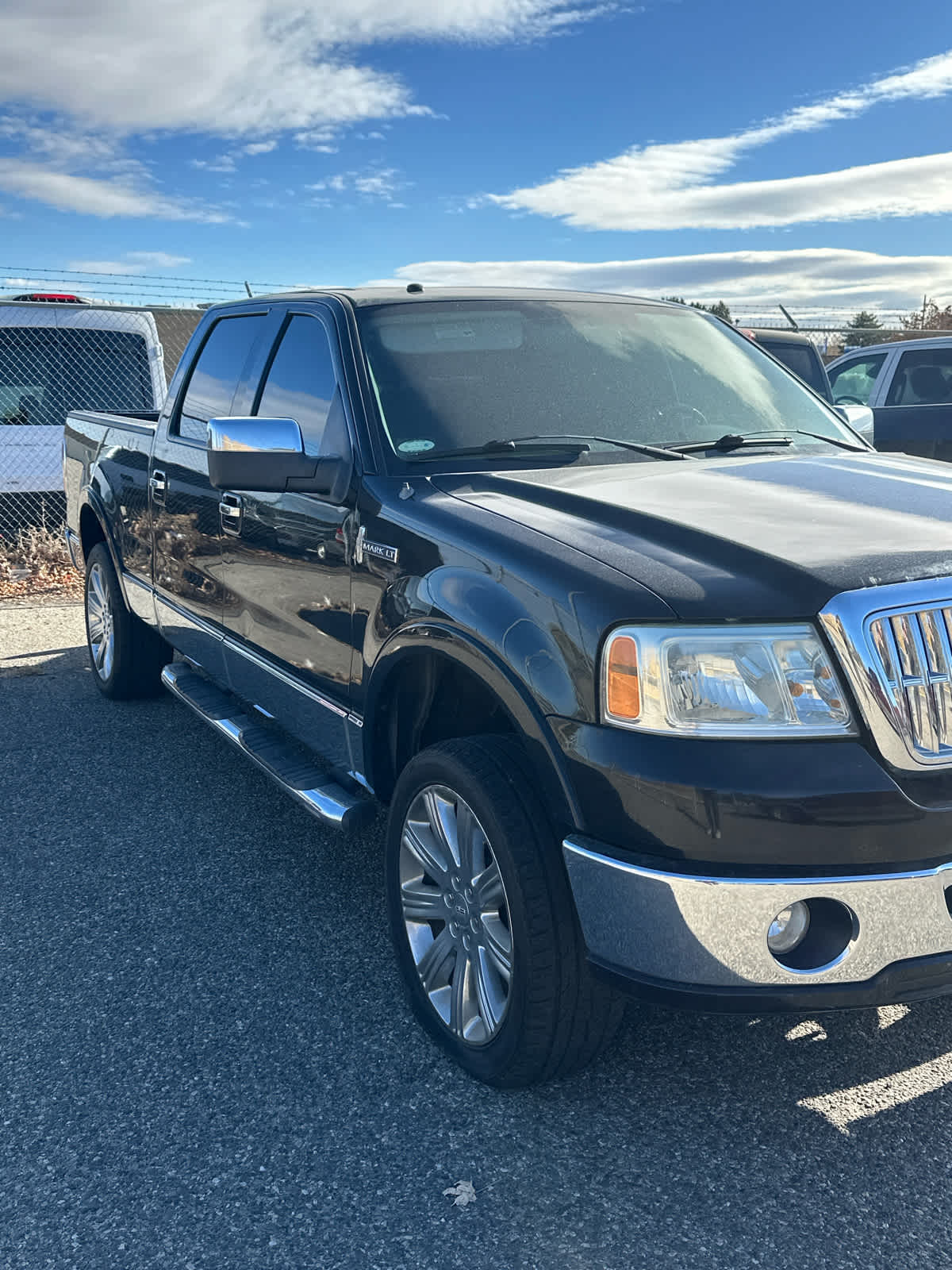 Thumbnail: 2008 Lincoln Mark LT - 6