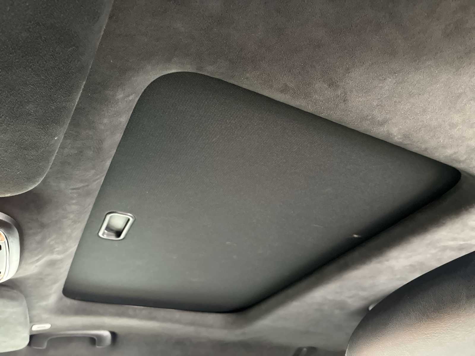 Thumbnail: 2022 Dodge Durango - 16