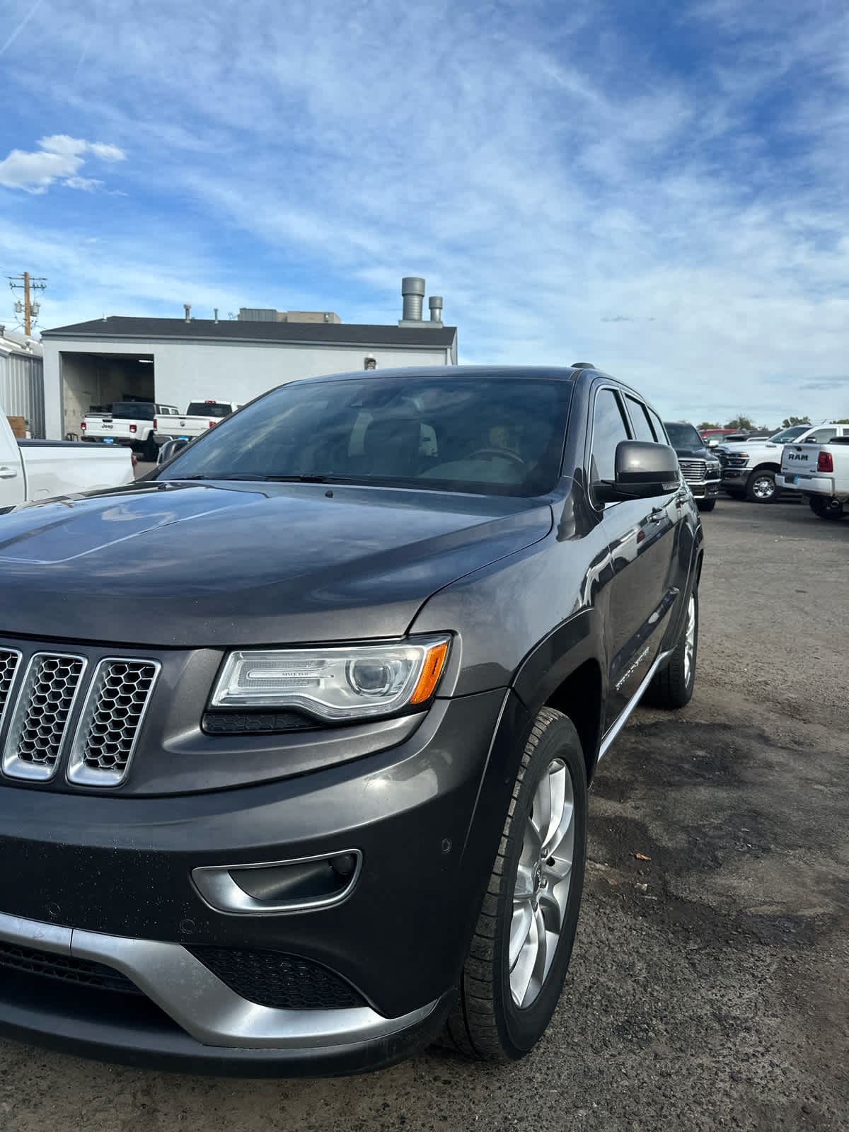 Thumbnail: 2015 Jeep Grand Cherokee - 2